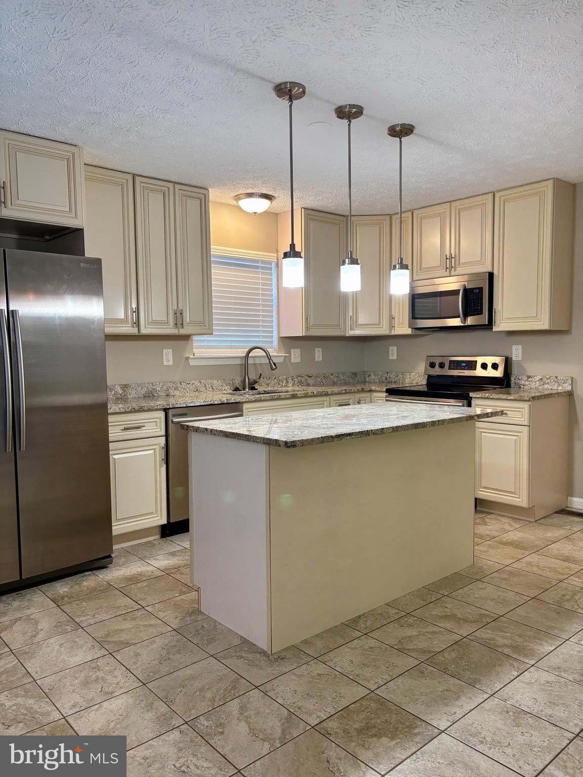 FIELDSIDE AT ST CHARLES - Residential Lease