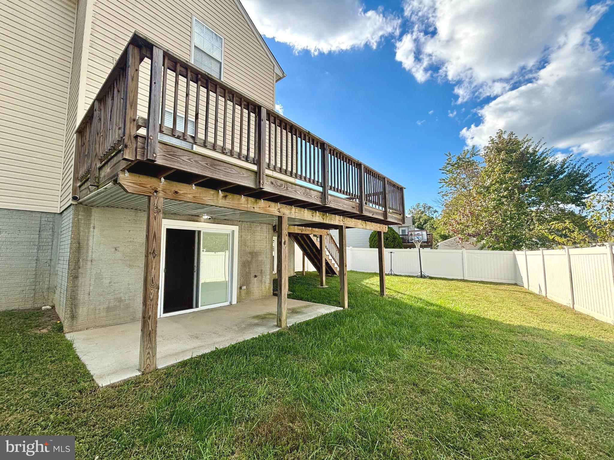 FIELDSIDE AT ST CHARLES - Residential Lease