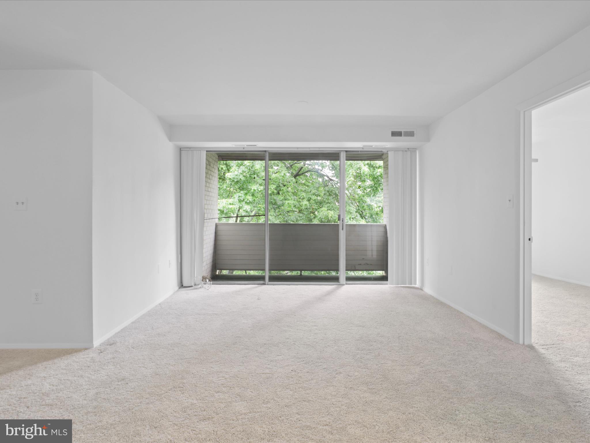 5618 BLOOMFIELD DRIVE 202