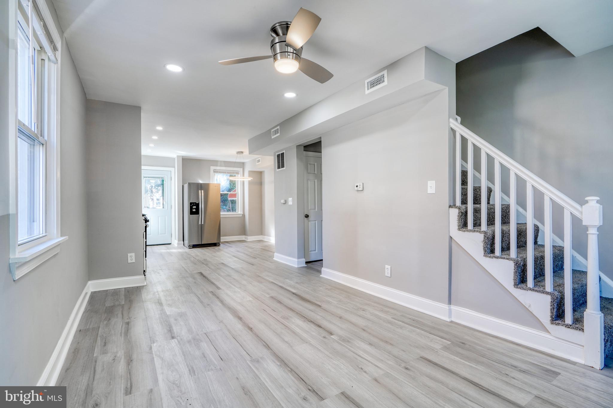 HAMILTON HILLS - Residential