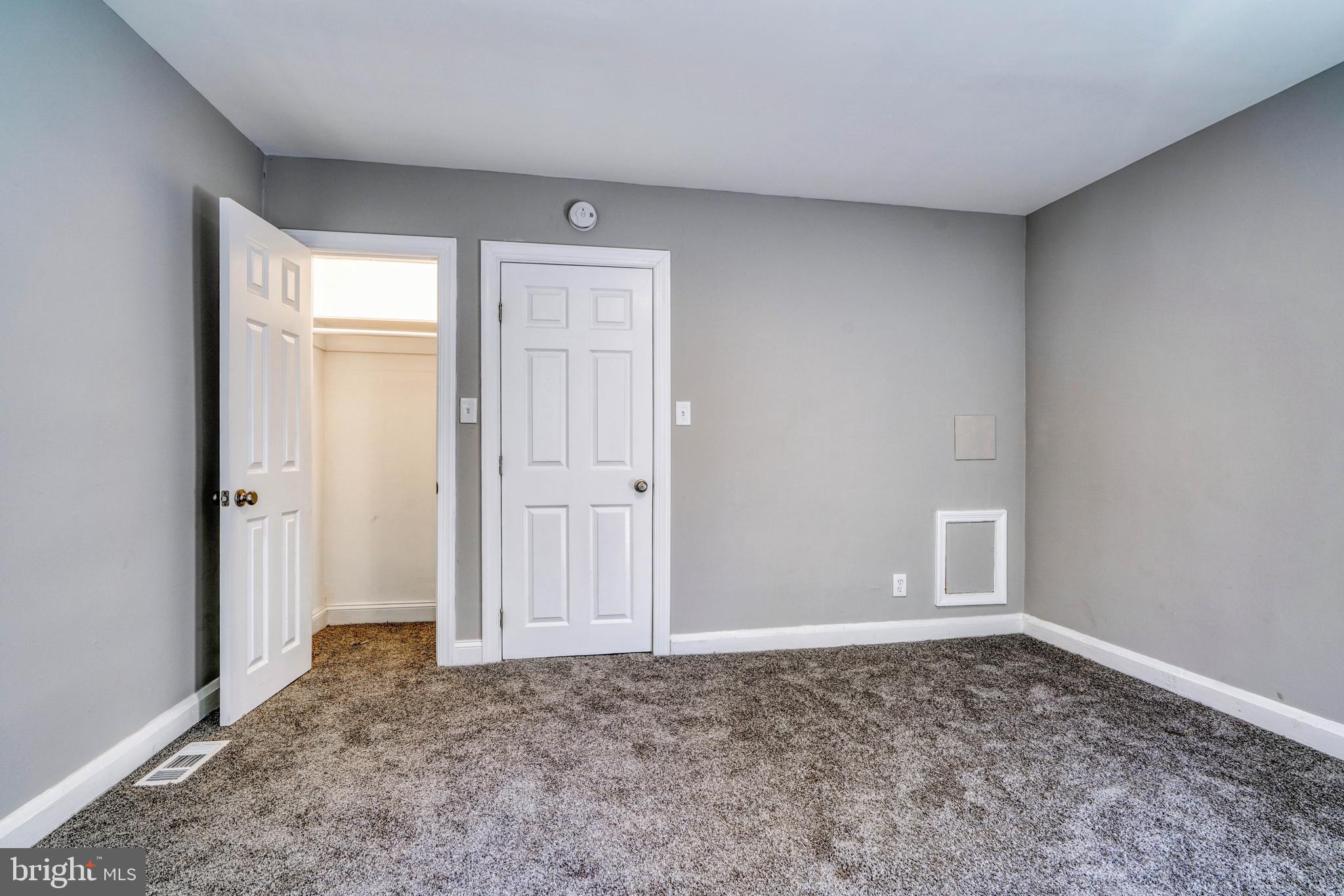 HAMILTON HILLS - Residential