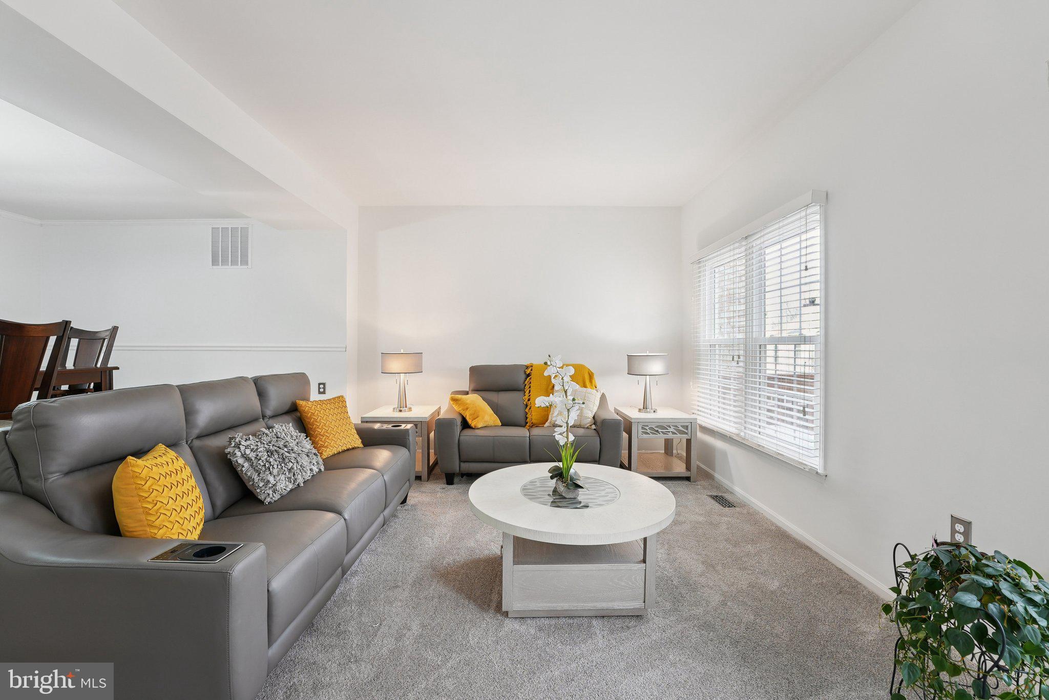 3190 NARROW GLEN WAY