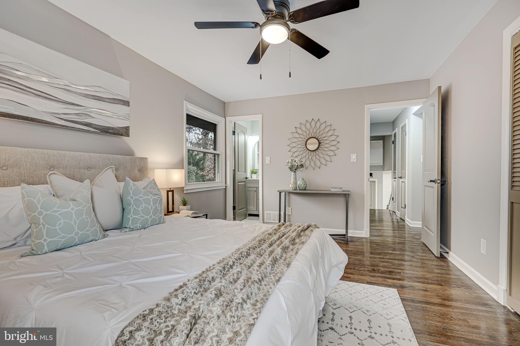 LINCOLNIA HILLS - Residential