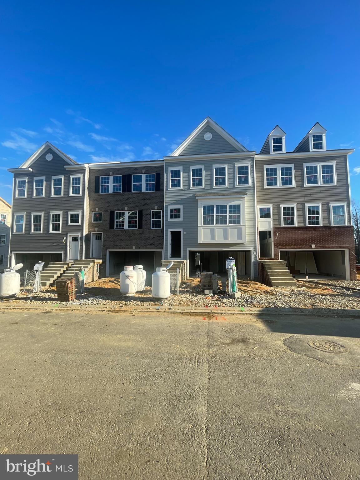 THE WOODS AT MYRTLE POINT - Residential