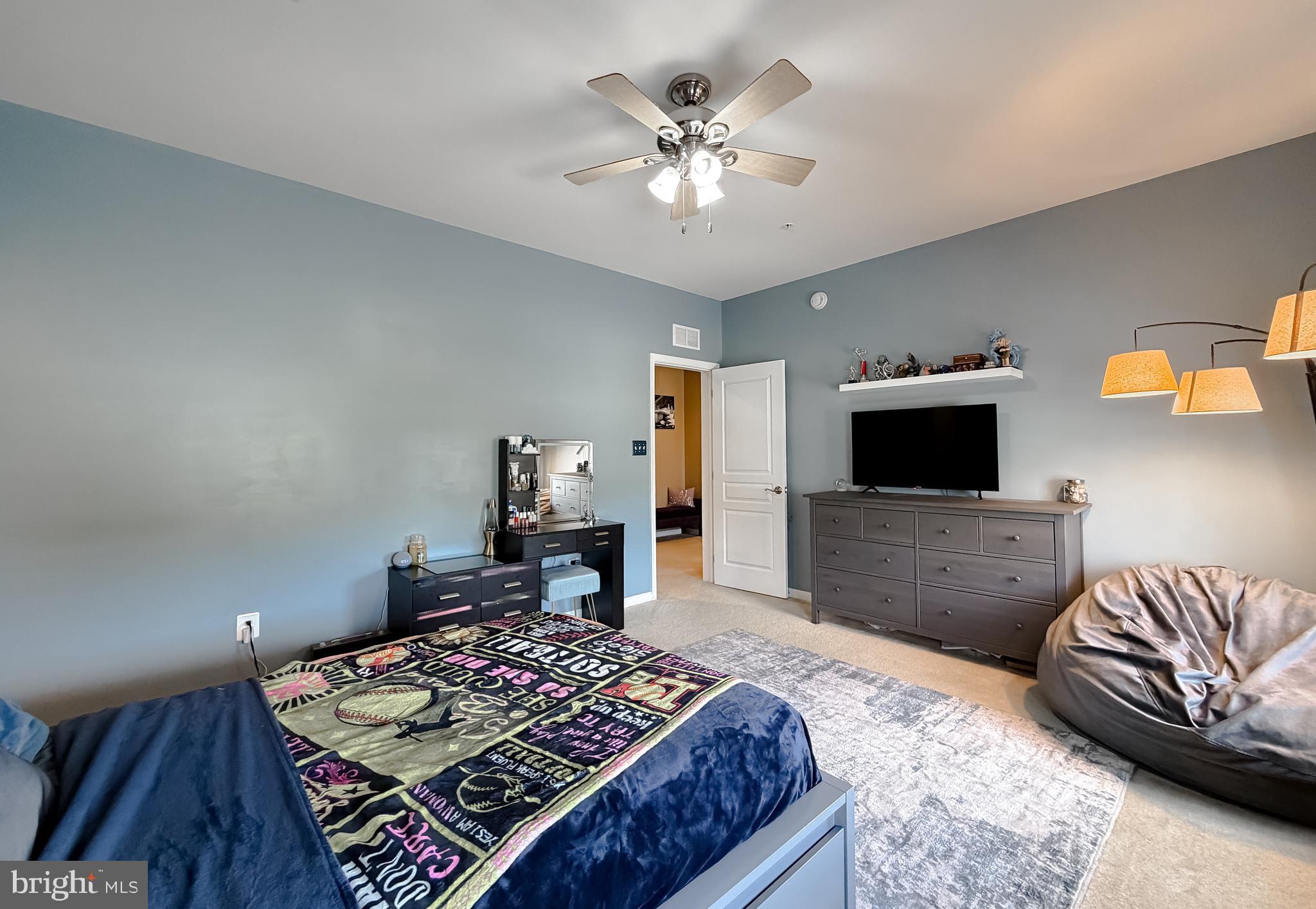 WOODLAND PARK AT WILDEWOOD - Residential