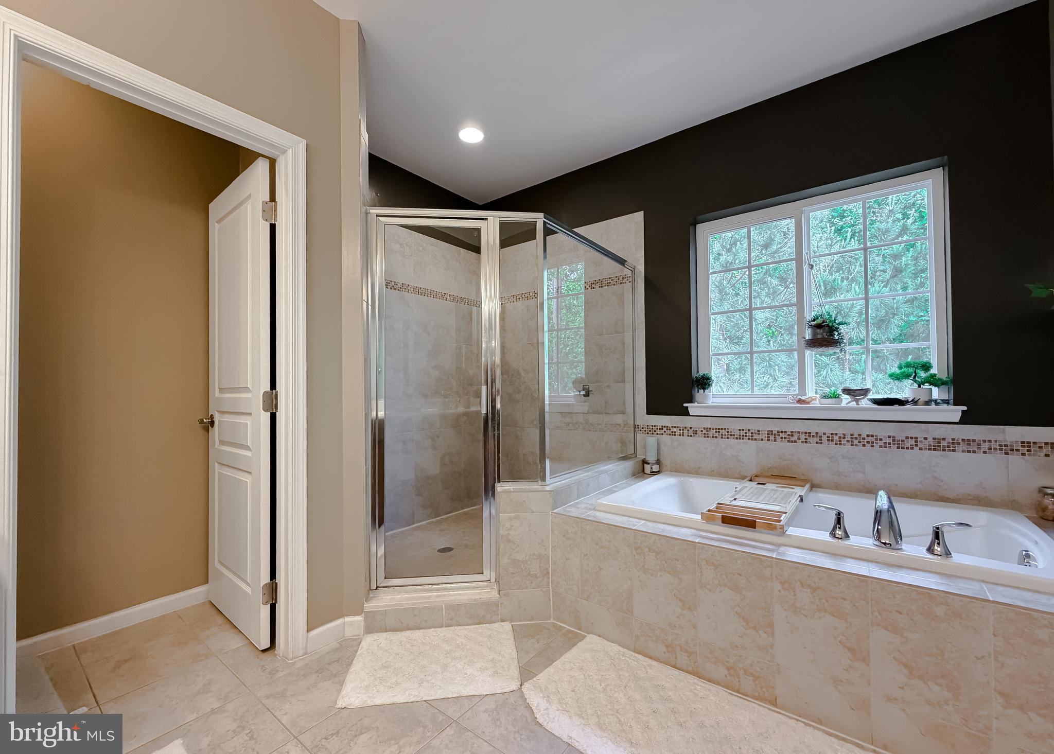 WOODLAND PARK AT WILDEWOOD - Residential