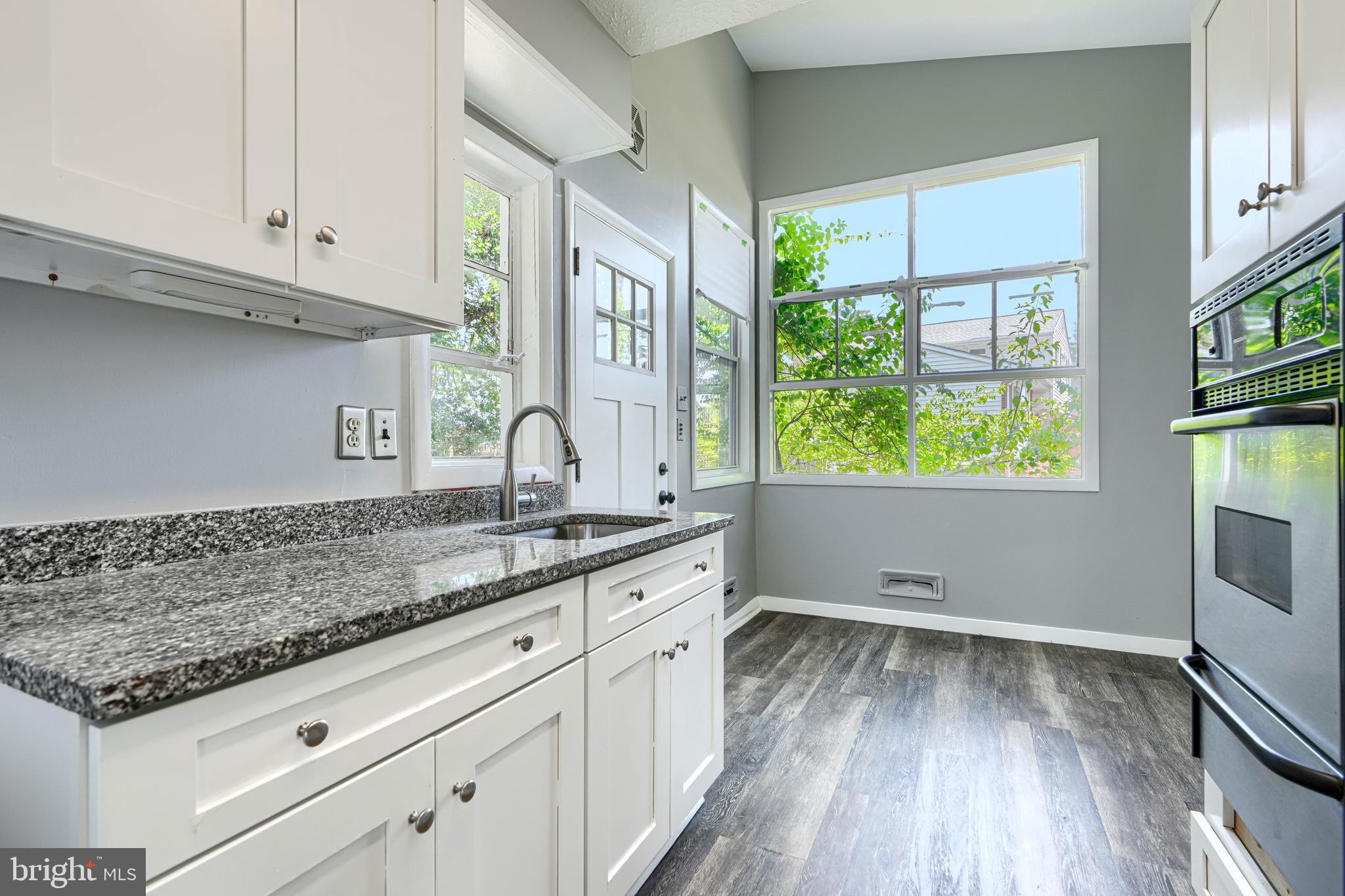 PIKESVILLE - Residential