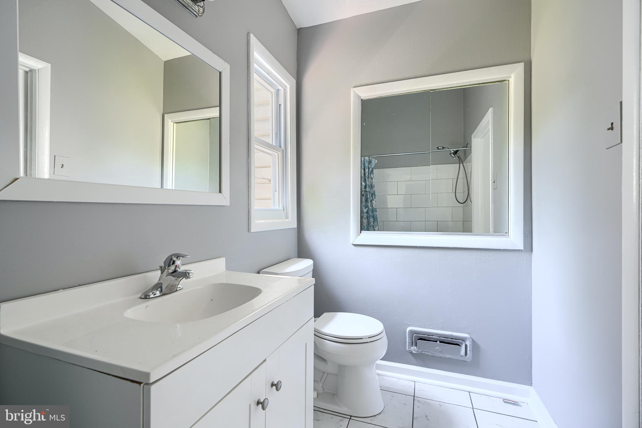 PIKESVILLE - Residential