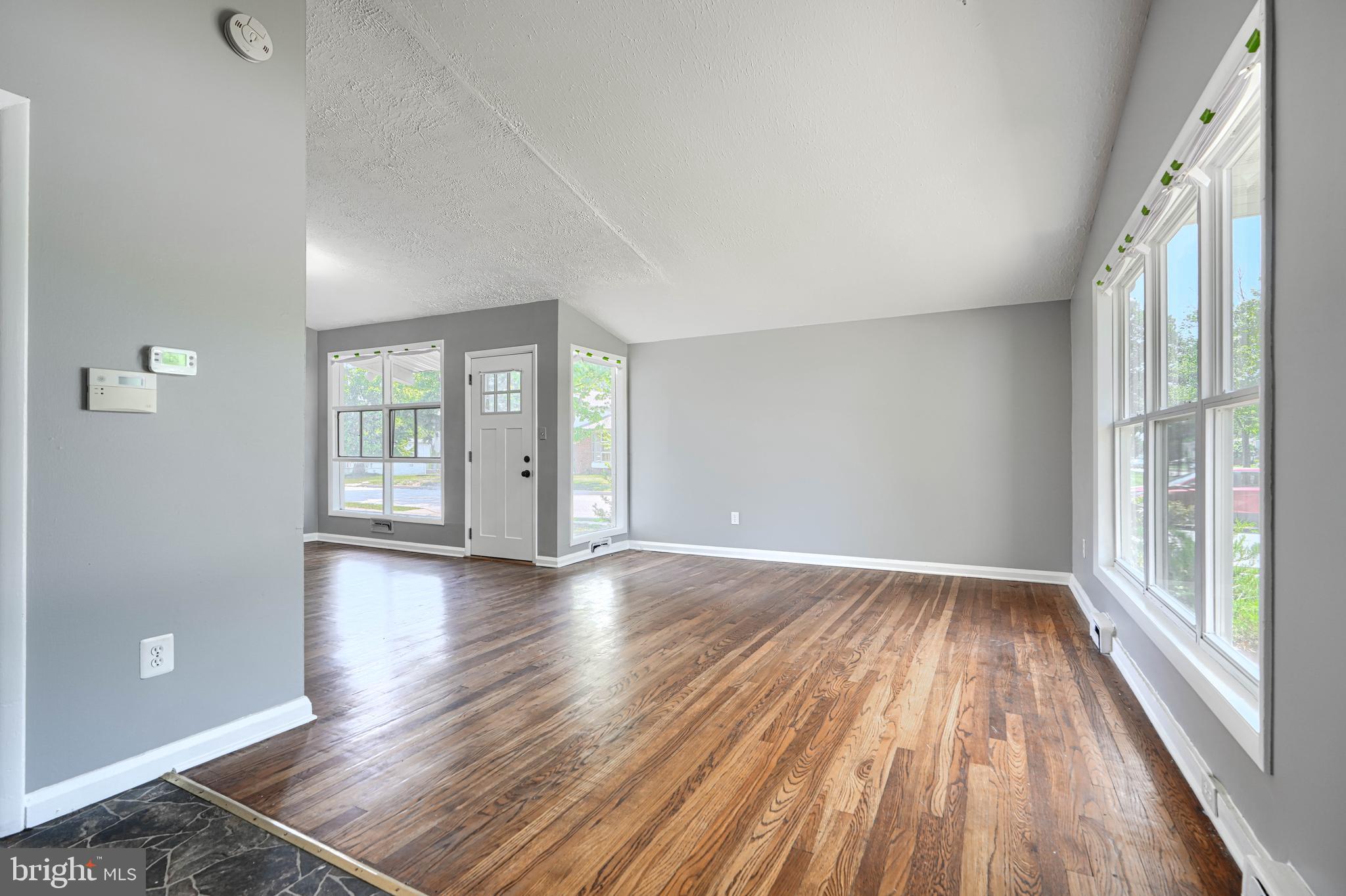 PIKESVILLE - Residential