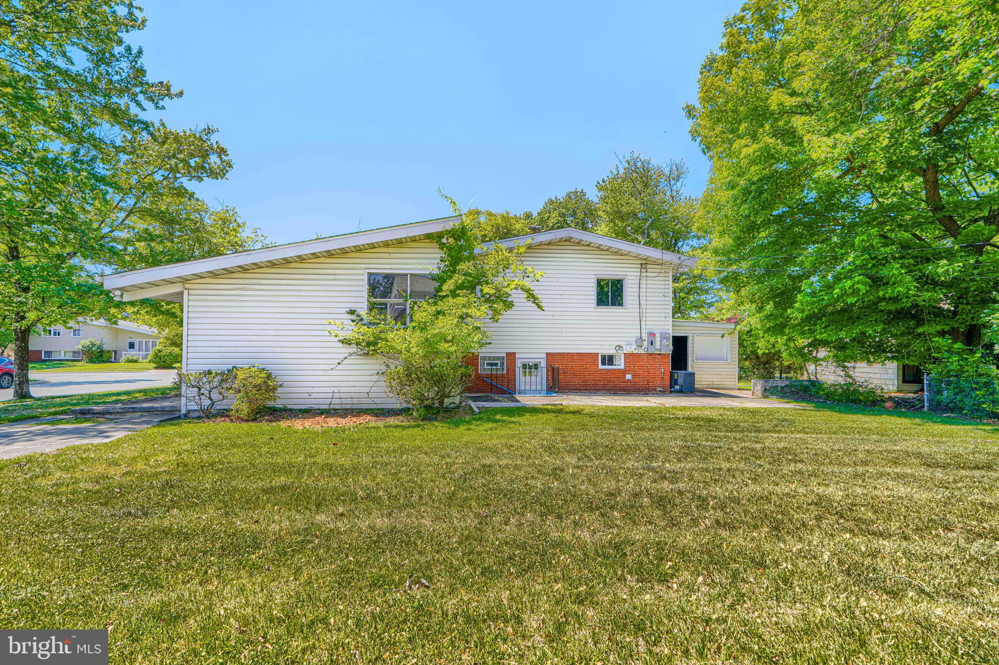 PIKESVILLE - Residential