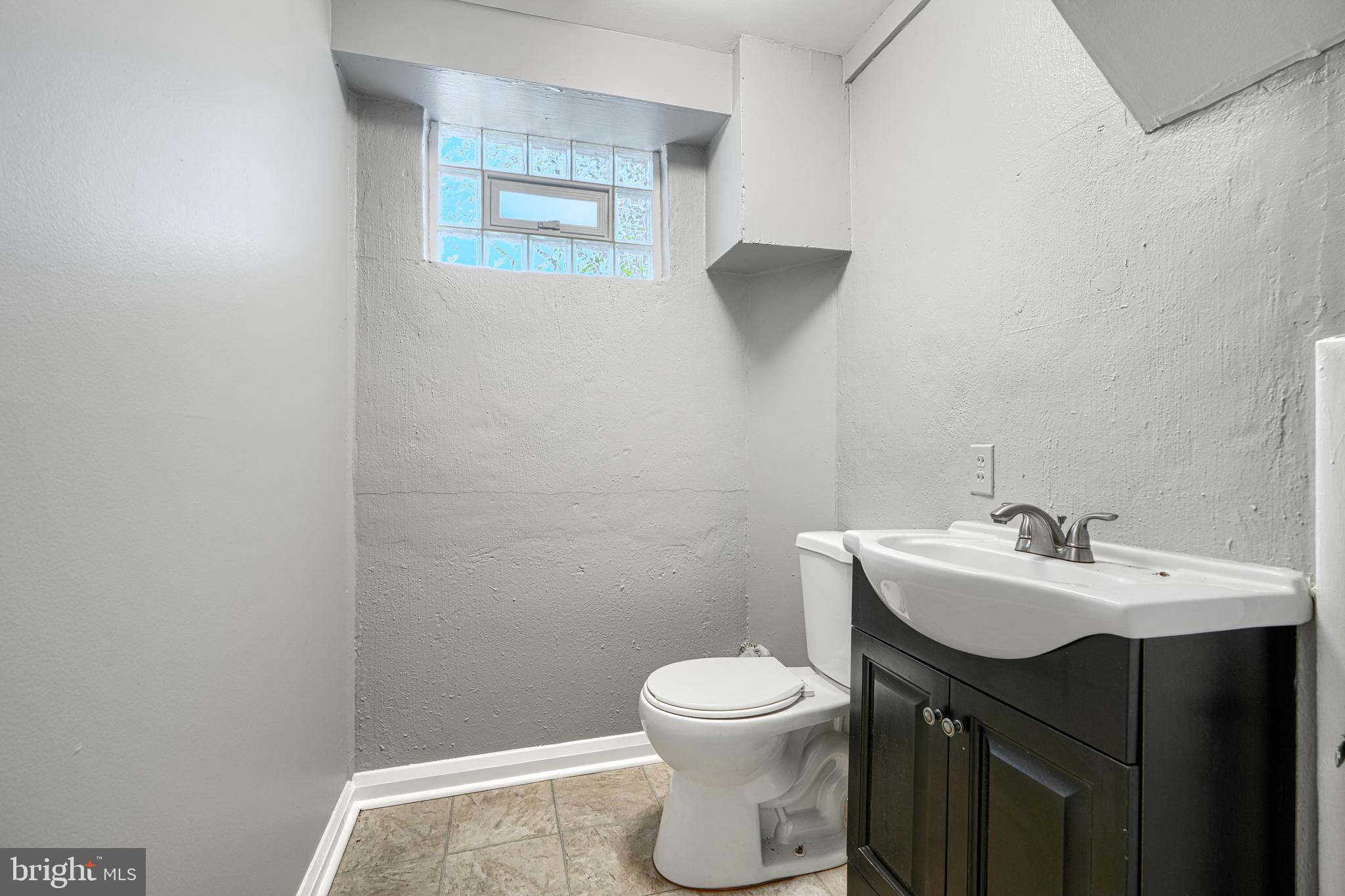 PIKESVILLE - Residential