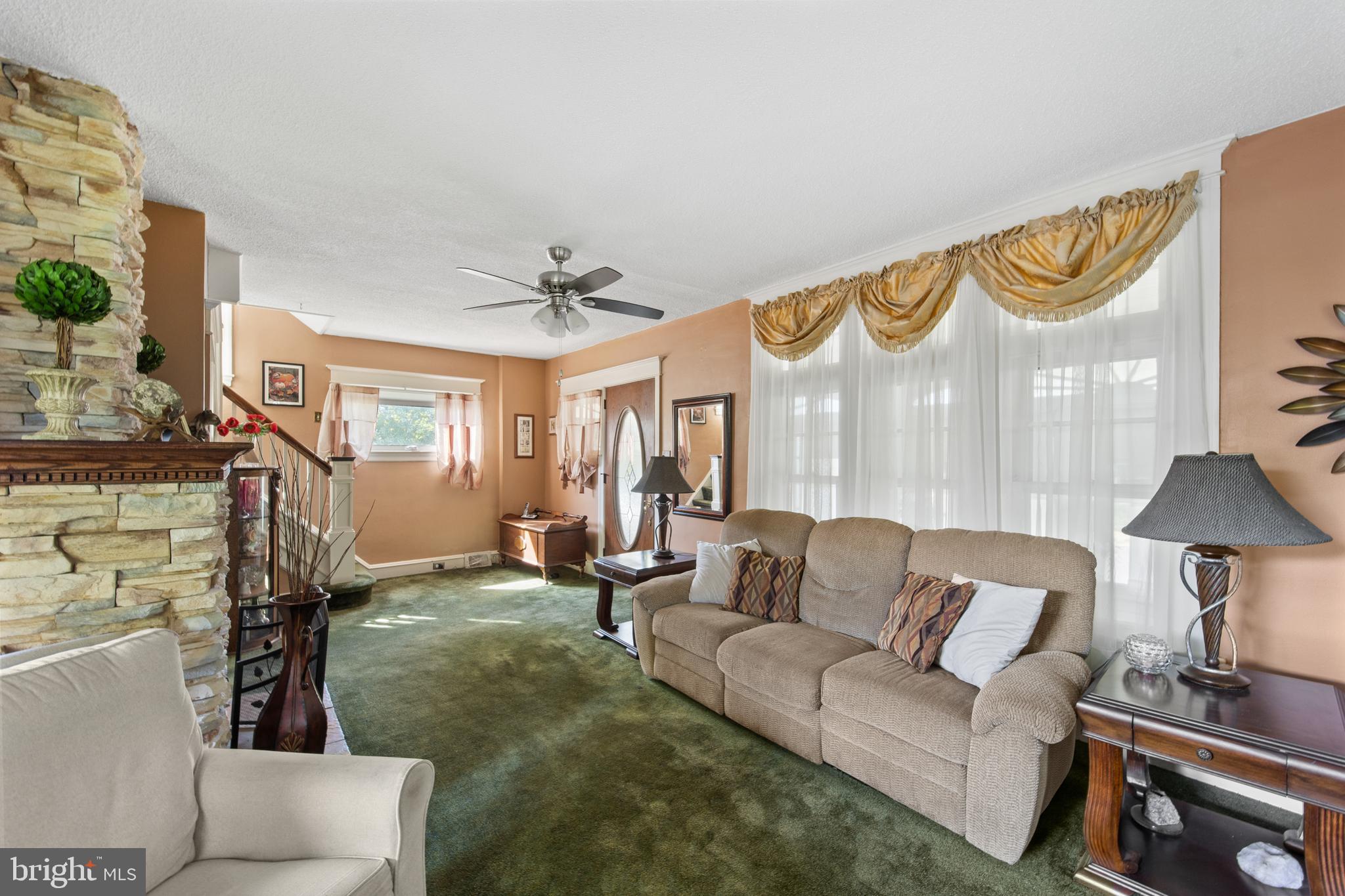 TORRESDALE MANOR - Residential
