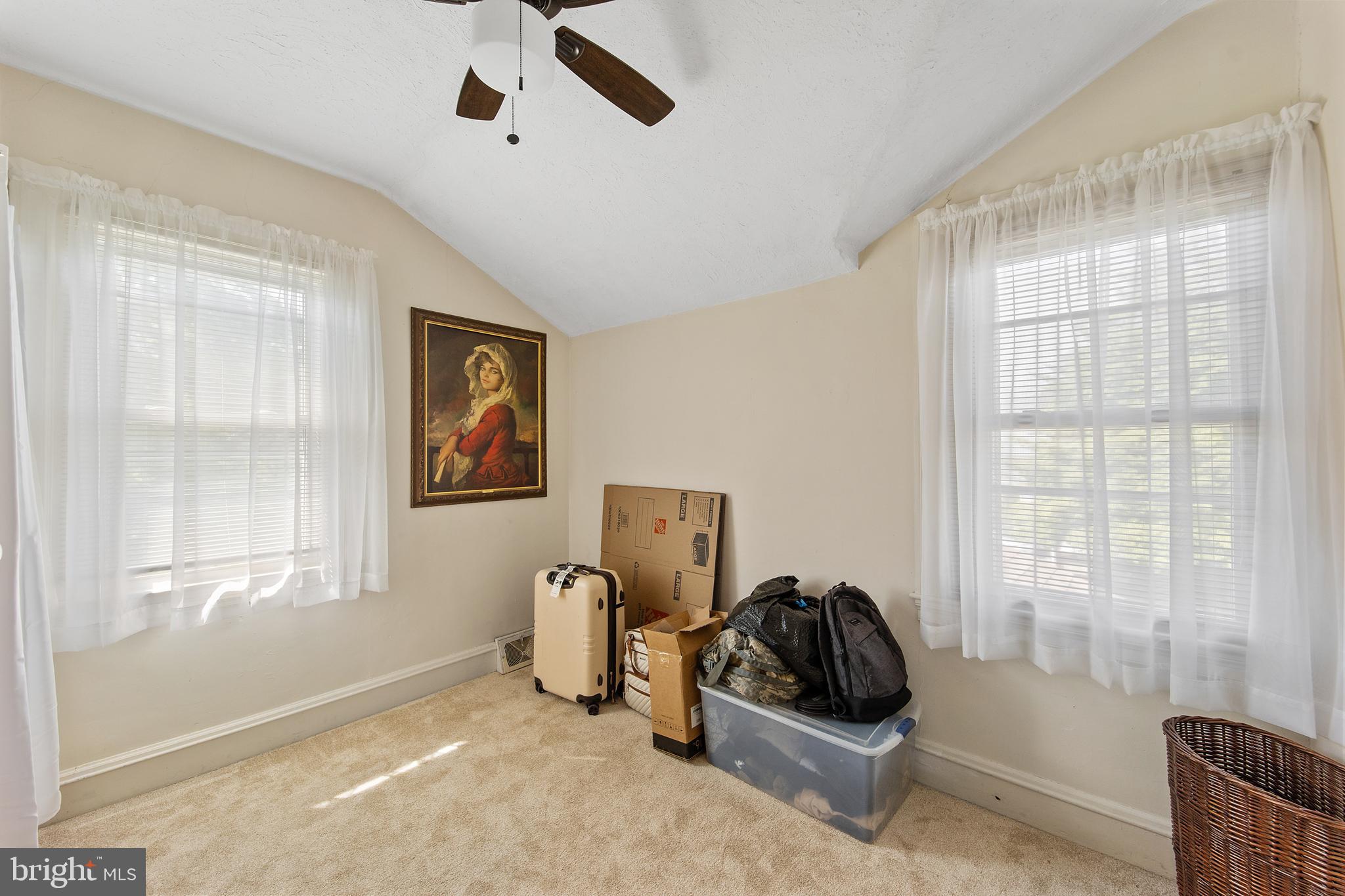 TORRESDALE MANOR - Residential