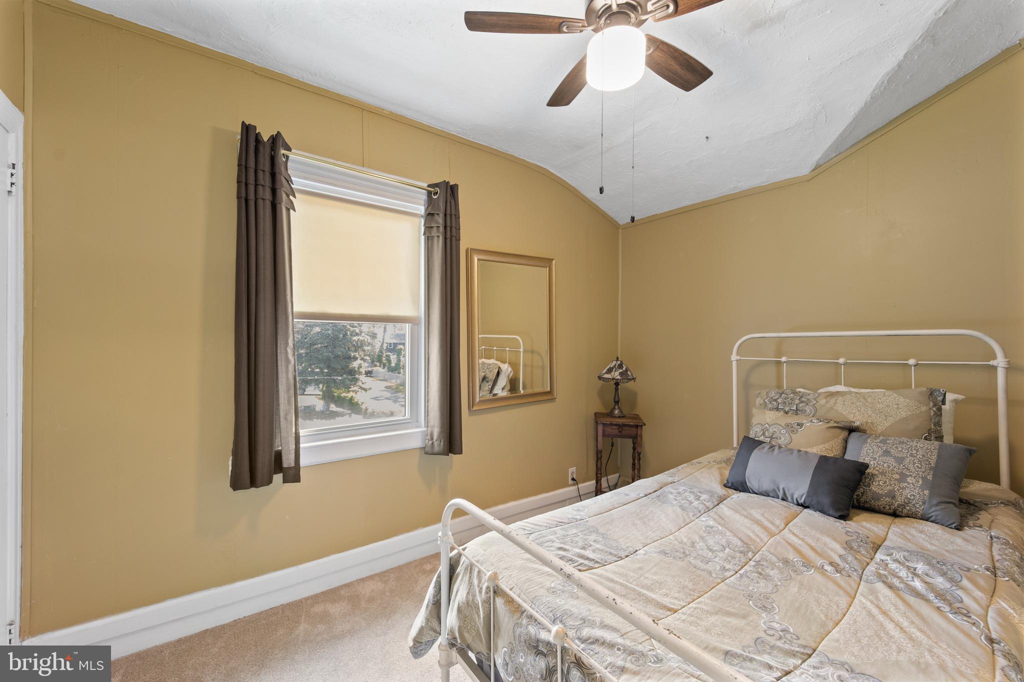 TORRESDALE MANOR - Residential