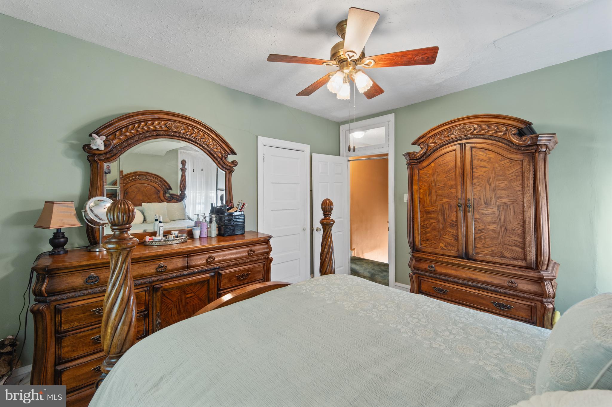 TORRESDALE MANOR - Residential