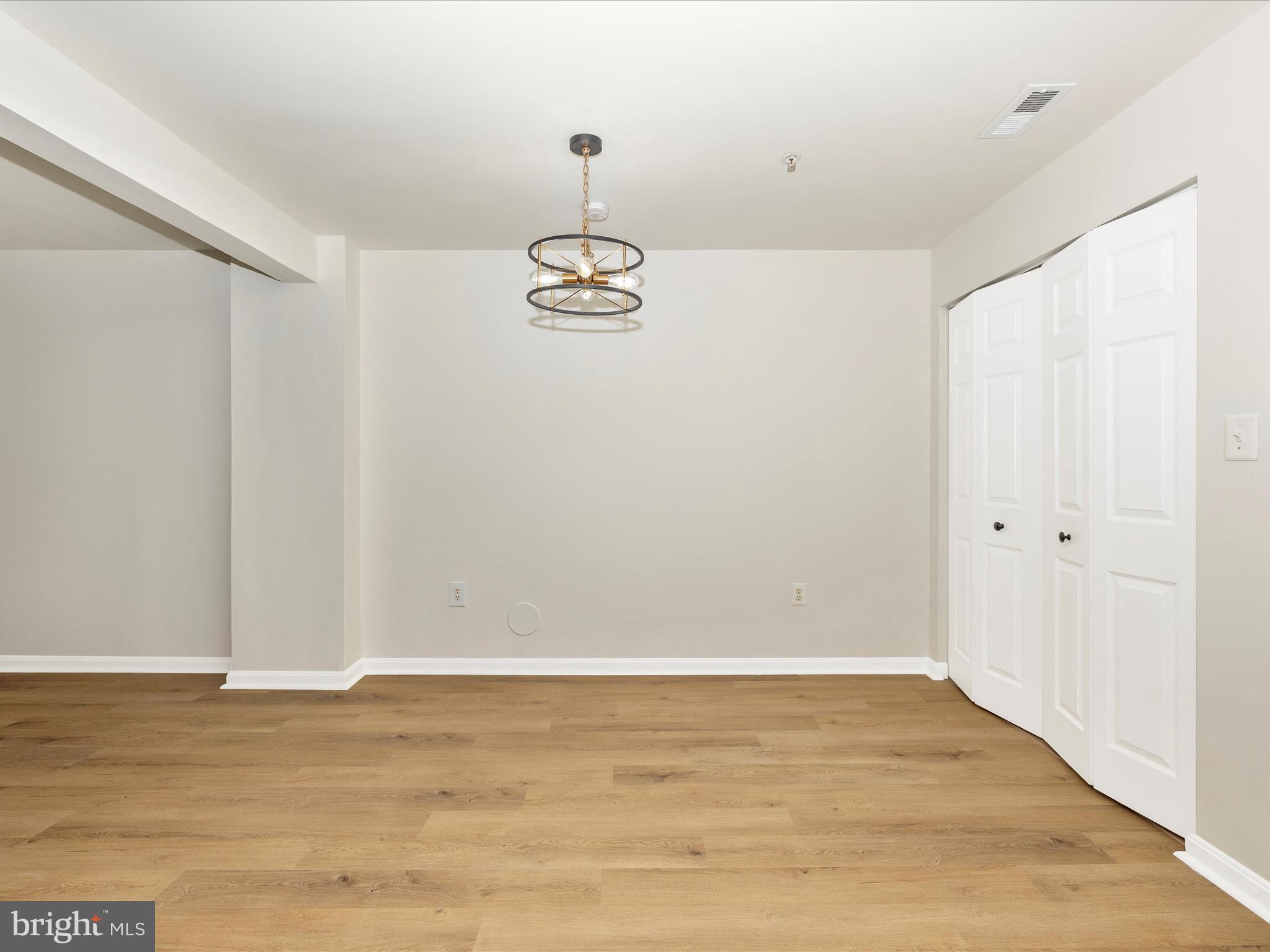 KINGSVIEW RIDGE - Residential