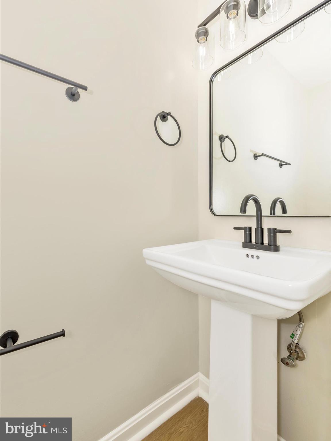 KINGSVIEW RIDGE - Residential