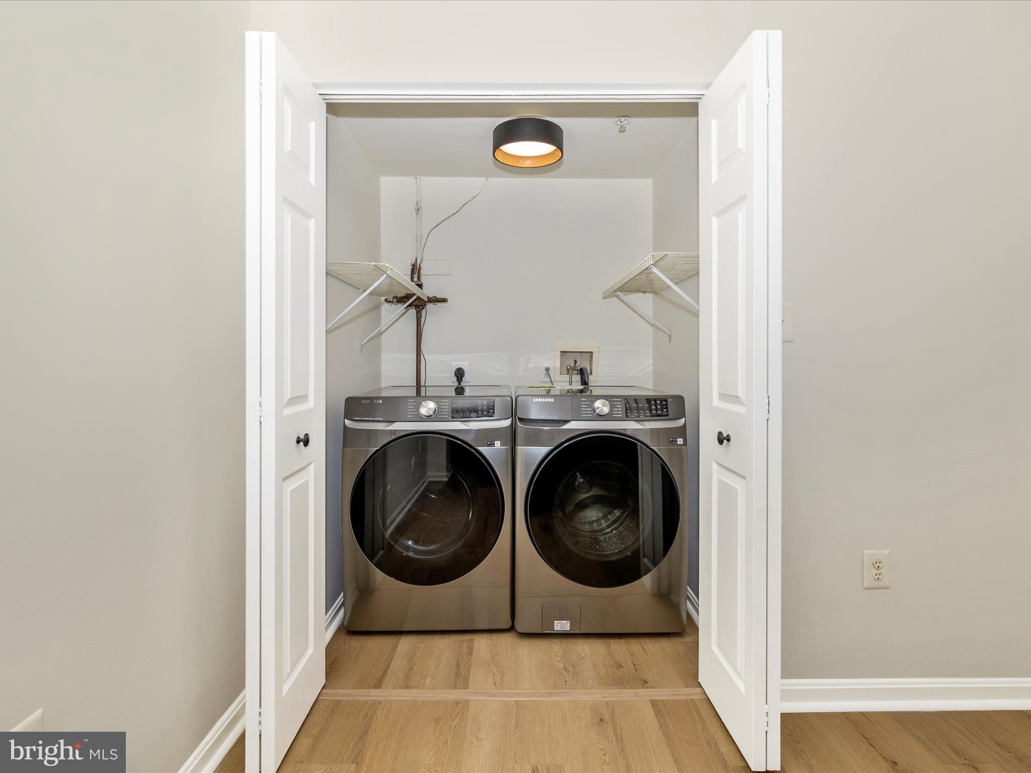 KINGSVIEW RIDGE - Residential