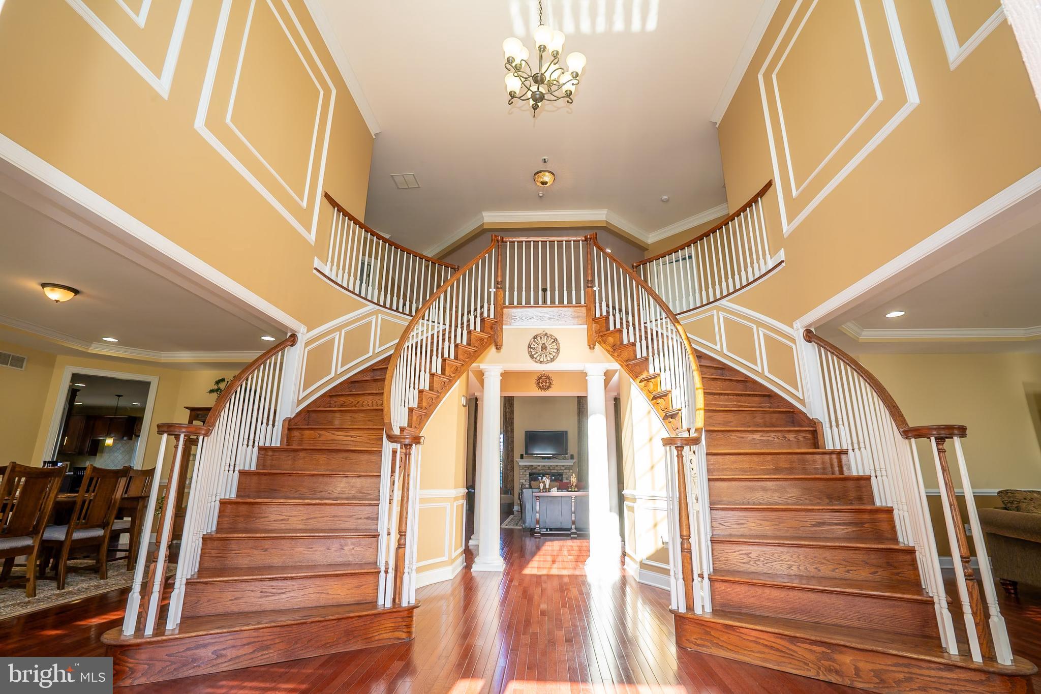34 DROST LANE