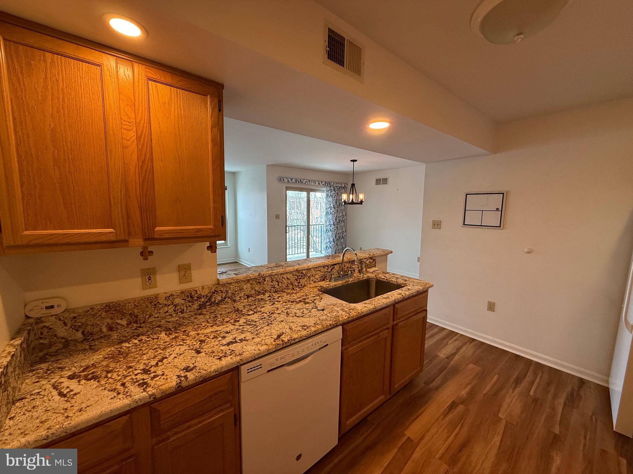 VILLAGE OF MORELAND - Residential