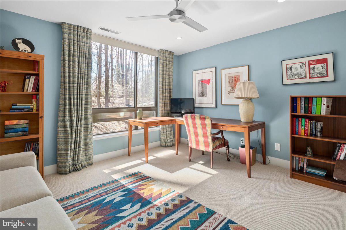 SUMNER VILLAGE - Residential