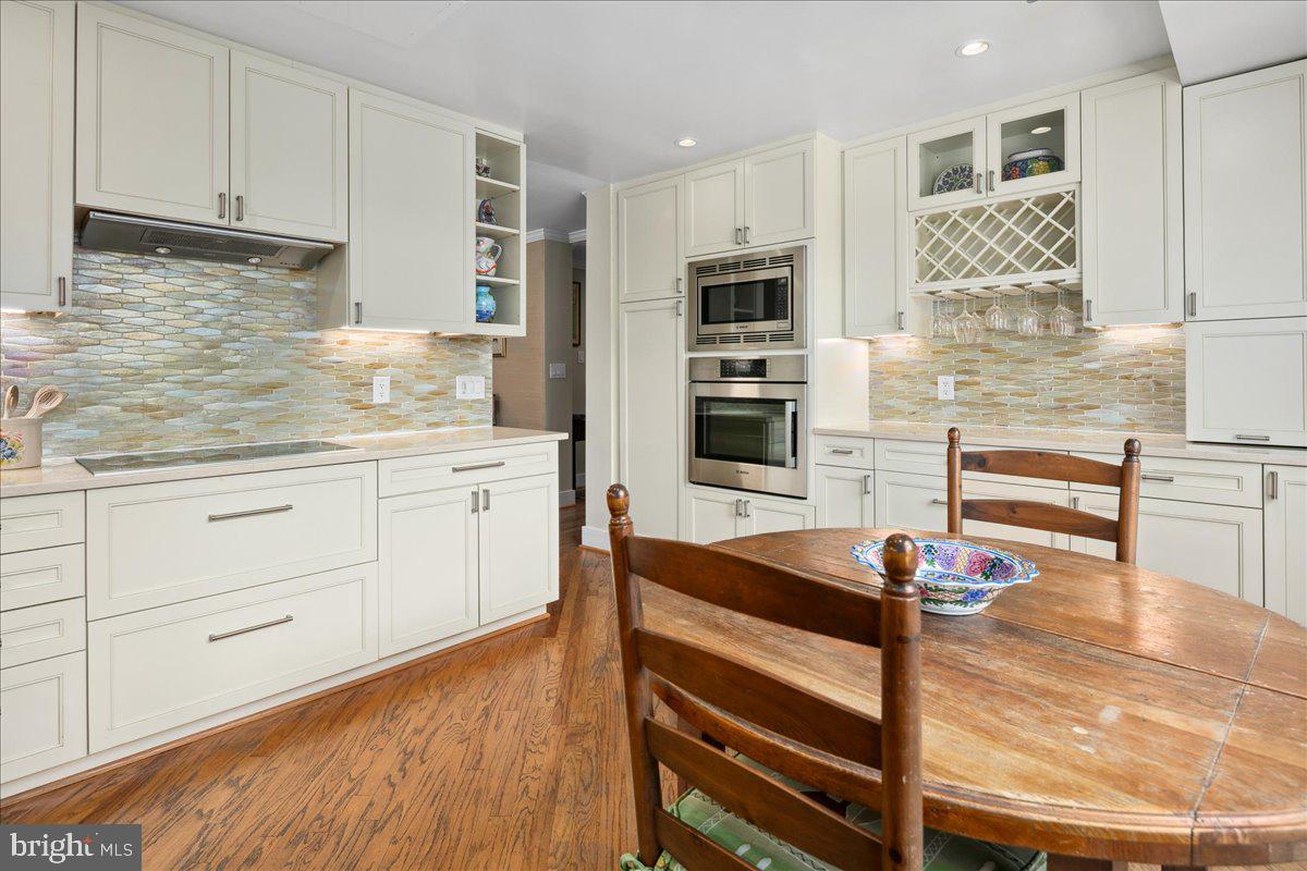 SUMNER VILLAGE - Residential