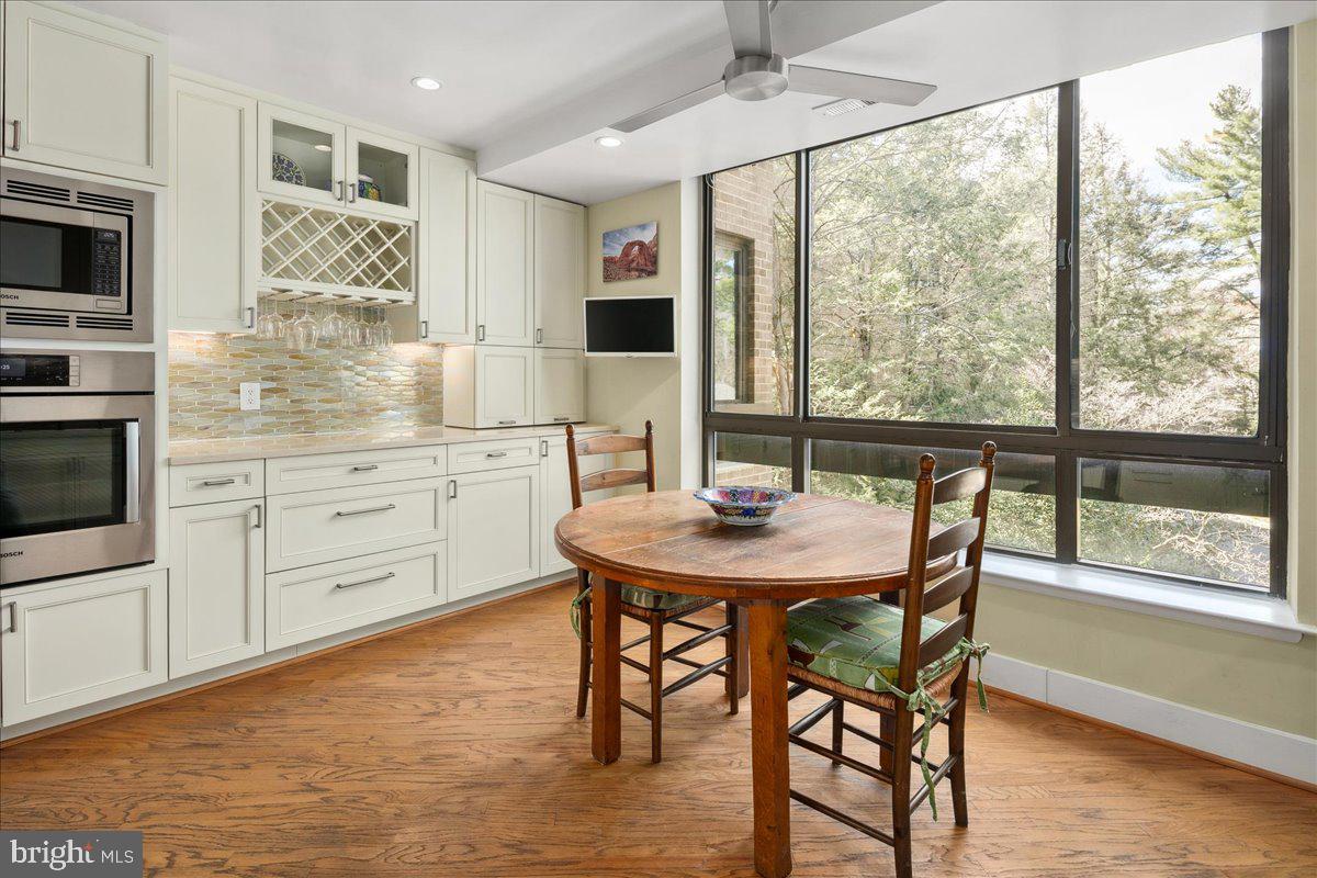 SUMNER VILLAGE - Residential