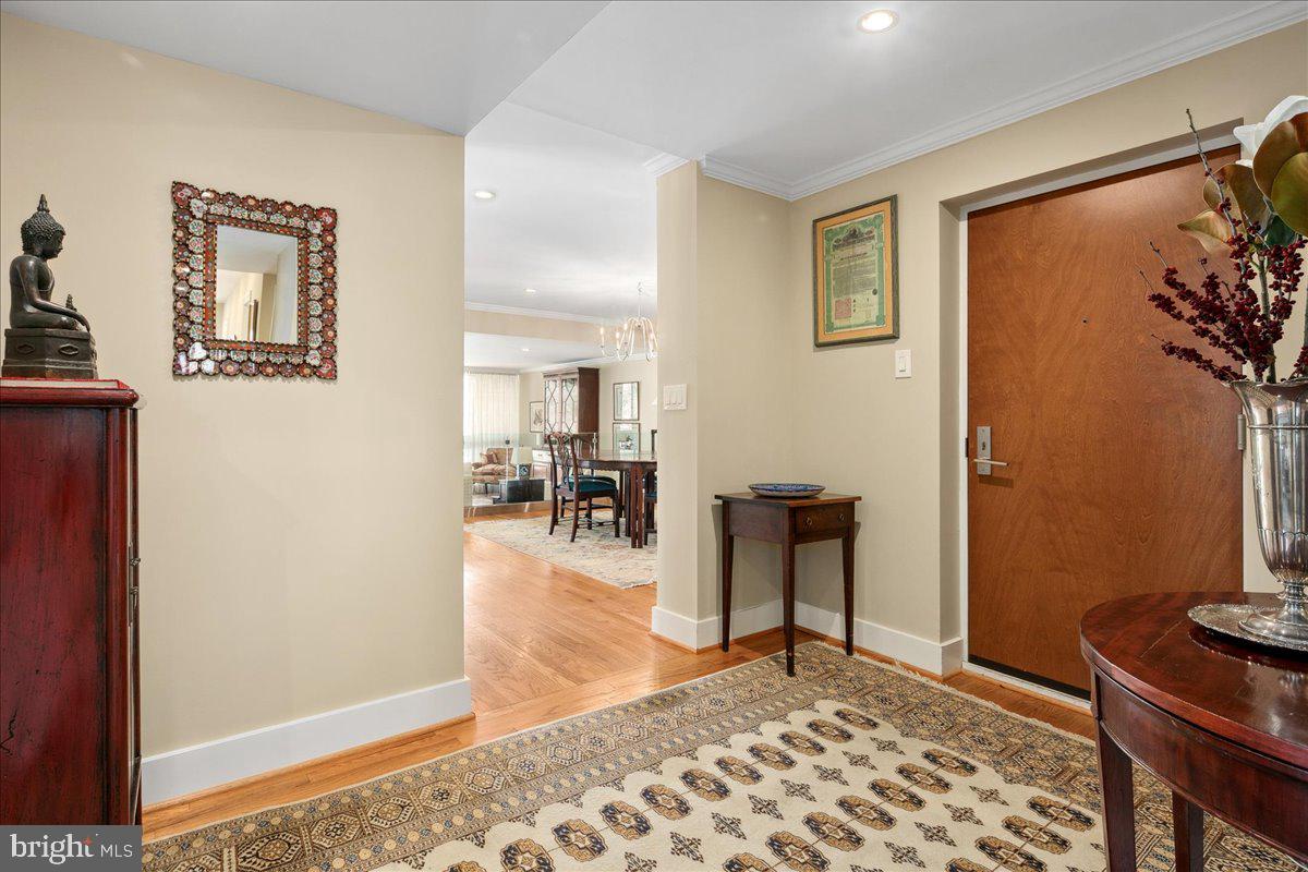 SUMNER VILLAGE - Residential