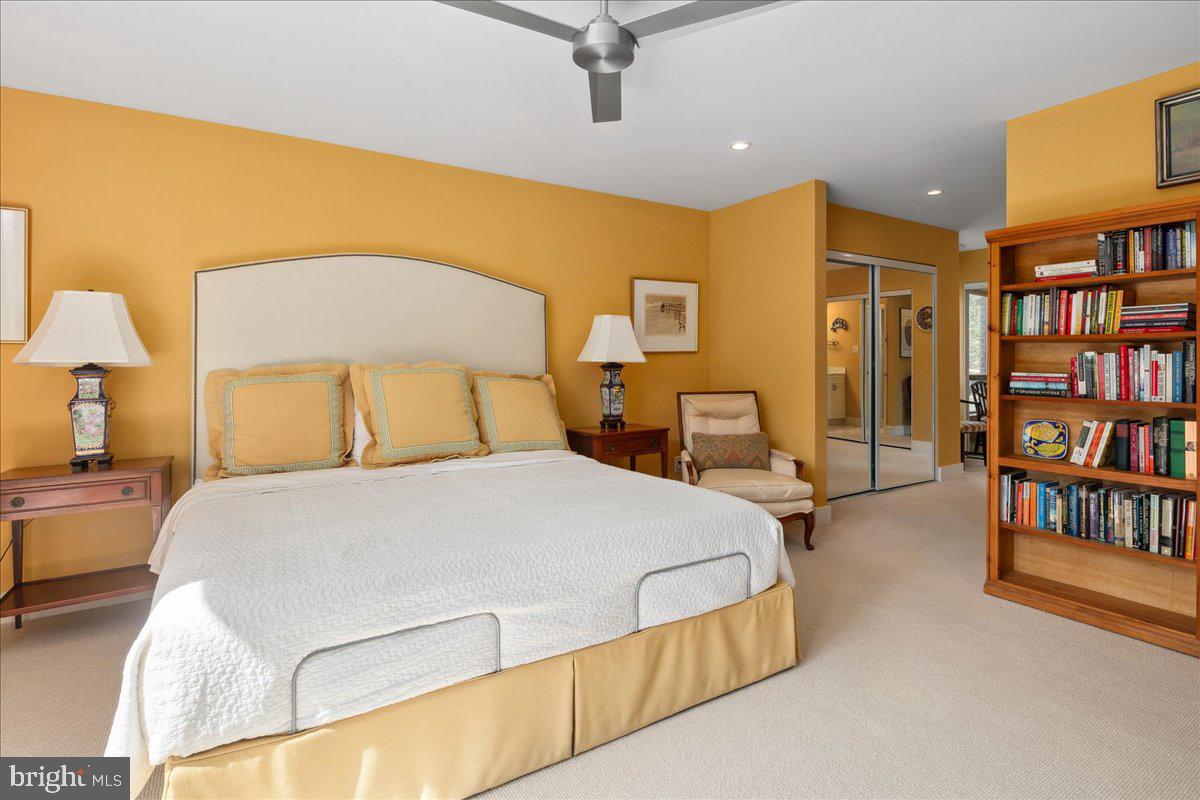 SUMNER VILLAGE - Residential