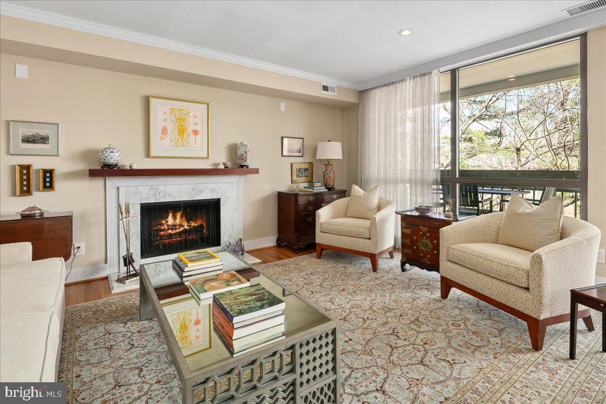 SUMNER VILLAGE - Residential