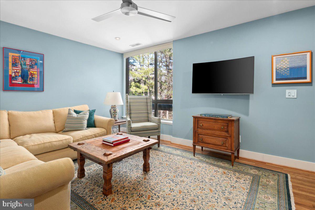 SUMNER VILLAGE - Residential