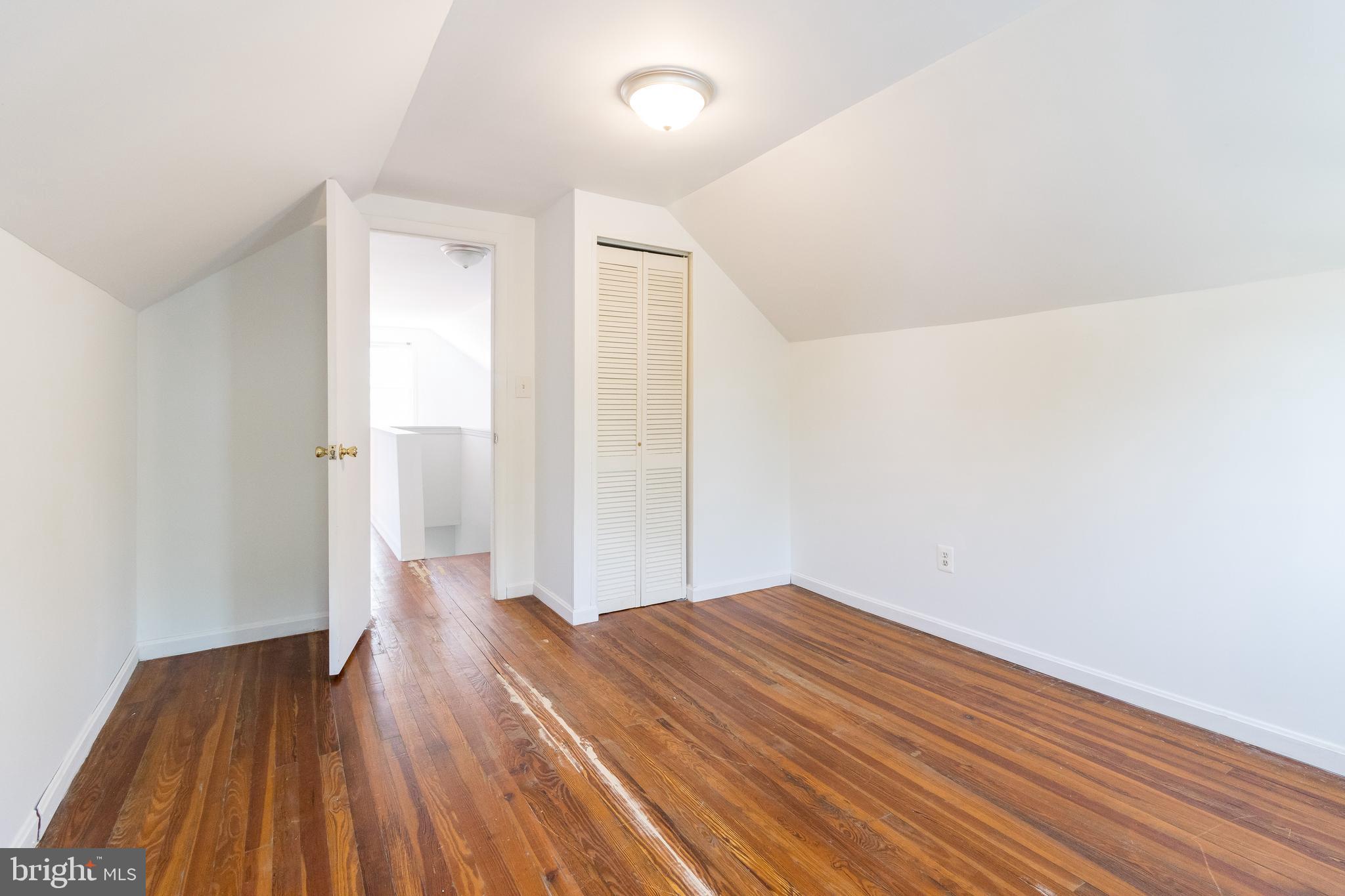 OVERLEA MANOR - Residential