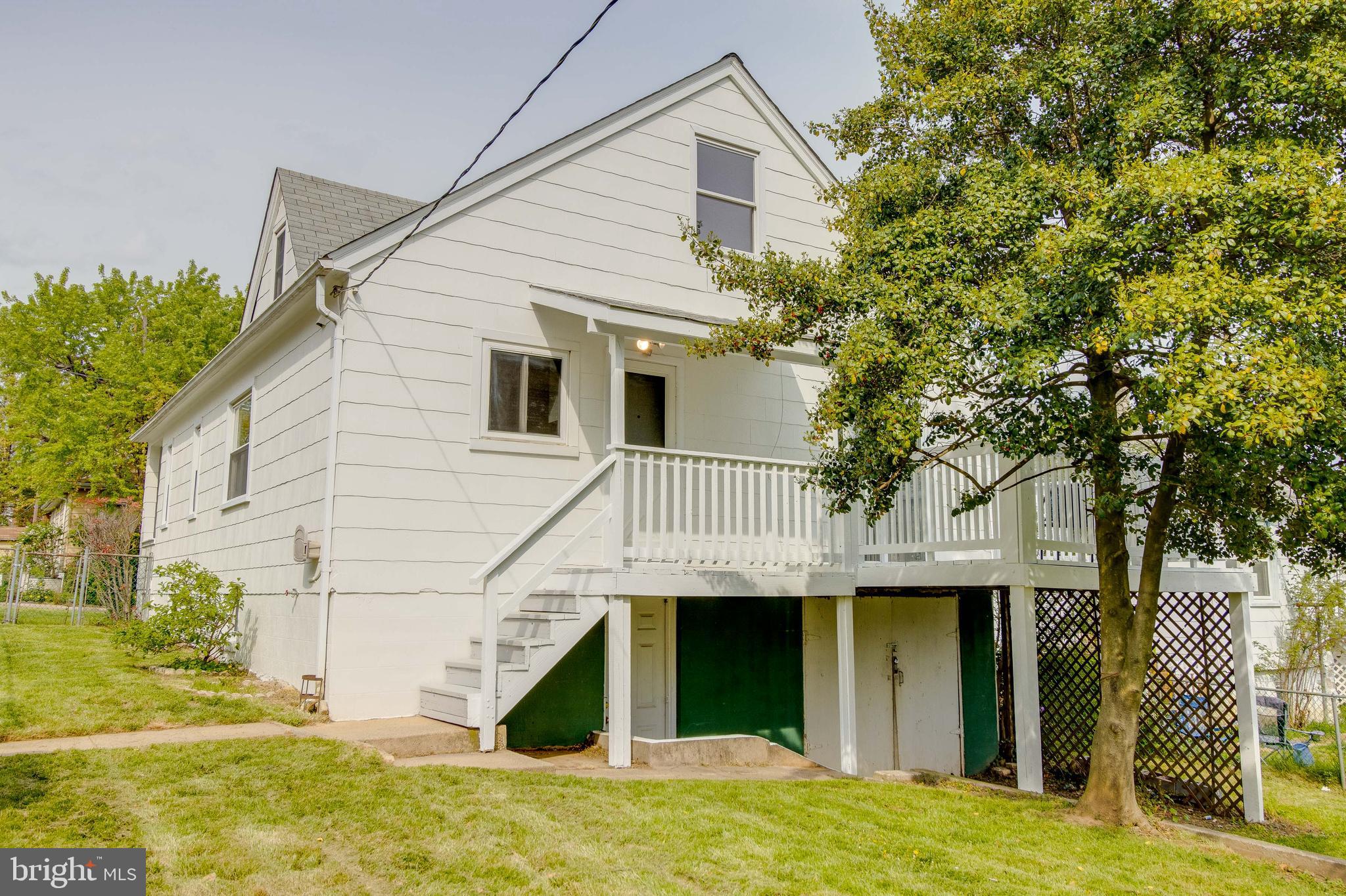 OVERLEA MANOR - Residential