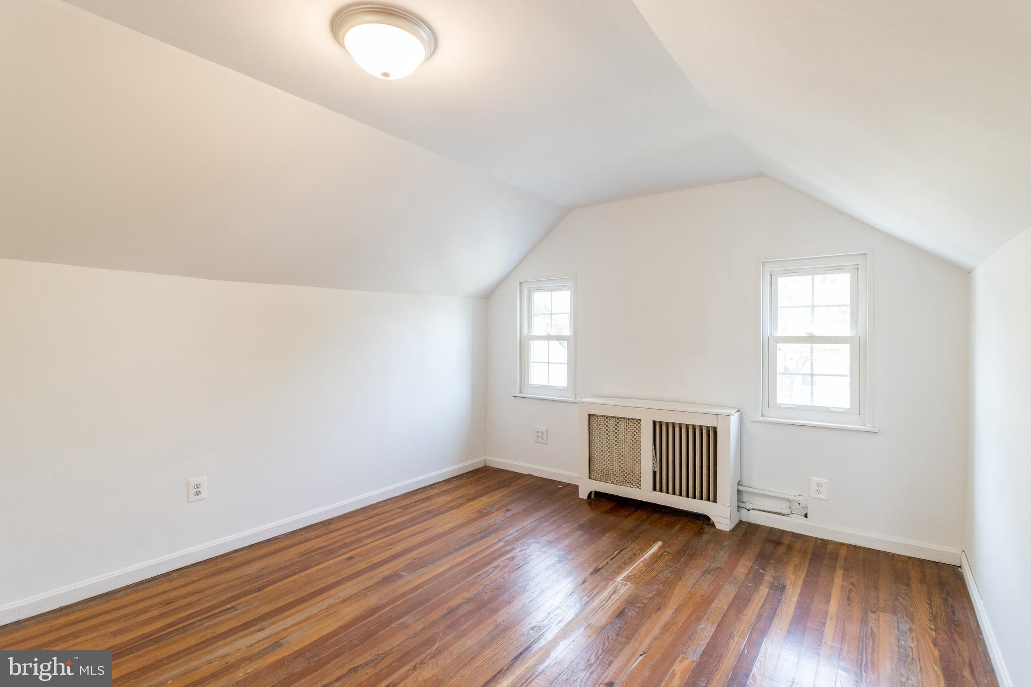 OVERLEA MANOR - Residential