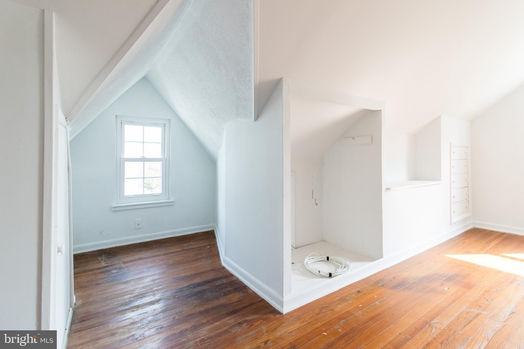 OVERLEA MANOR - Residential