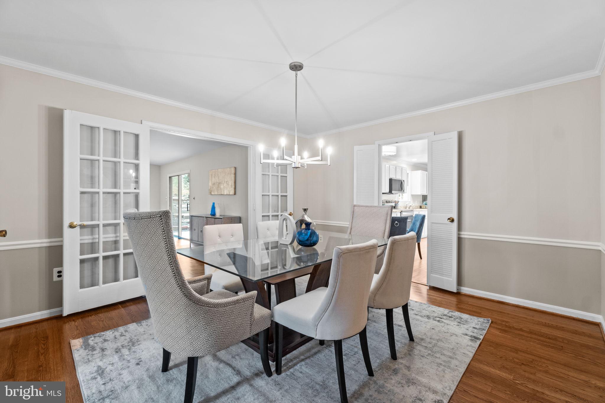 ARLINGTON RIDGE - Residential