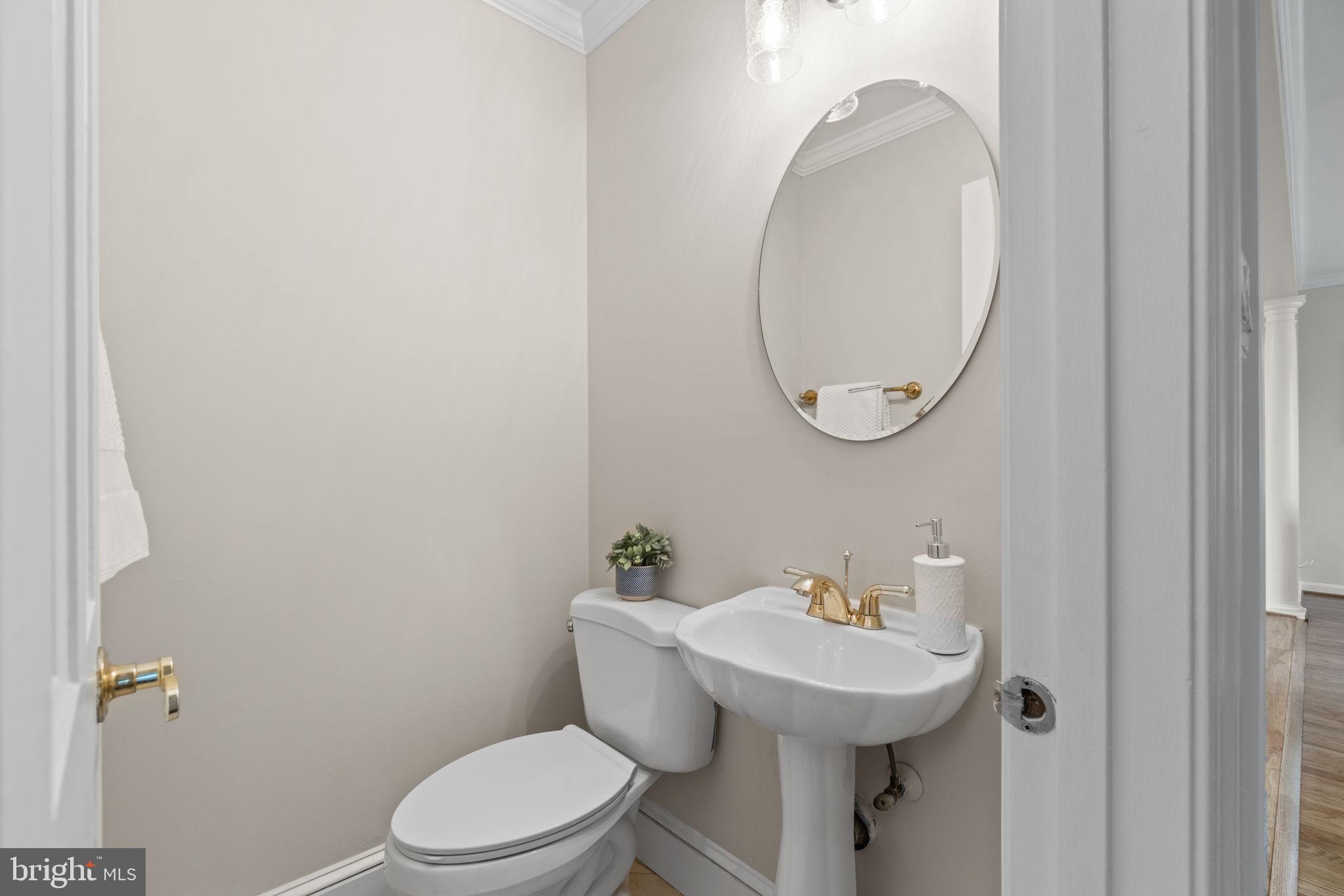 ARLINGTON RIDGE - Residential