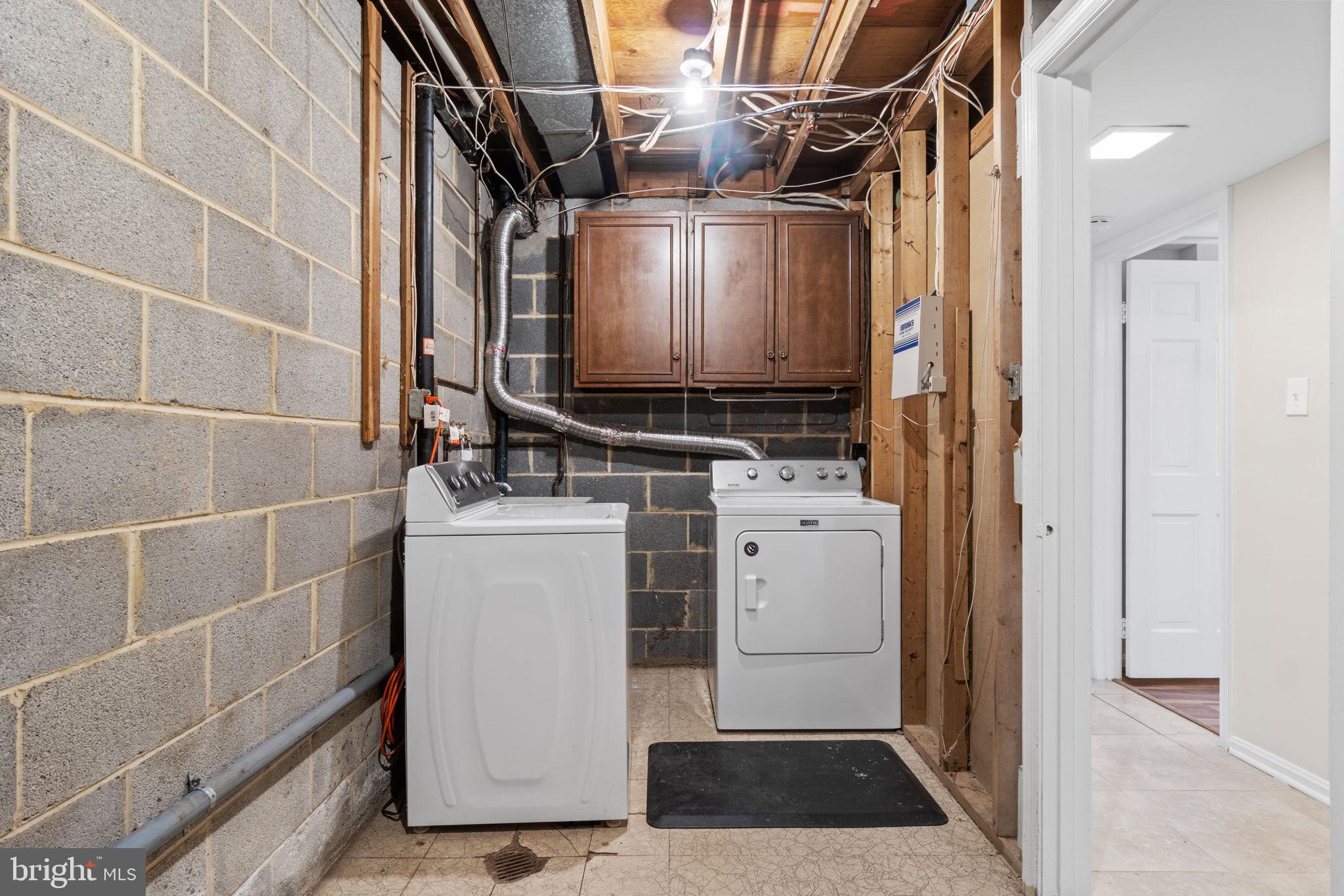 ARLINGTON RIDGE - Residential