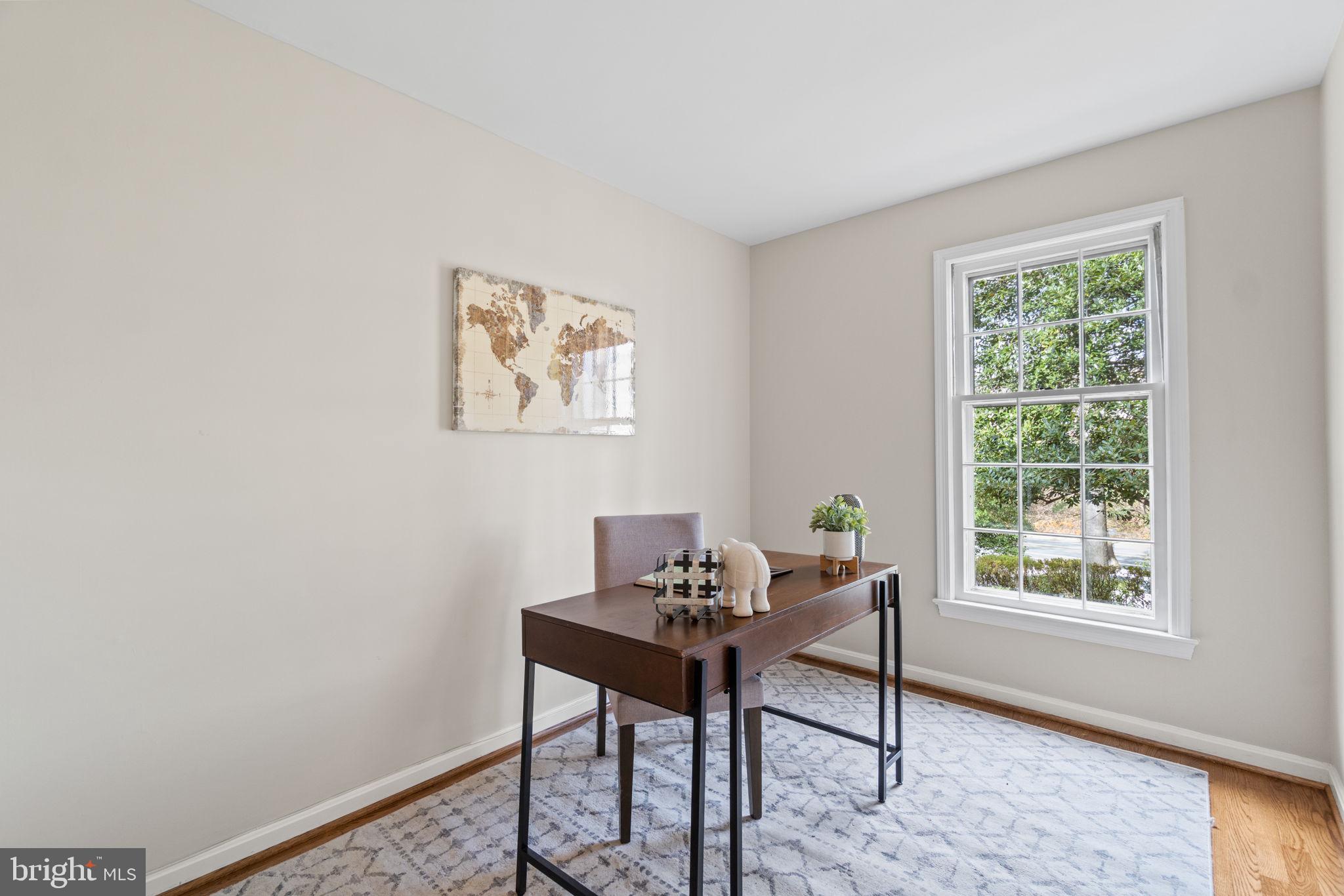 ARLINGTON RIDGE - Residential