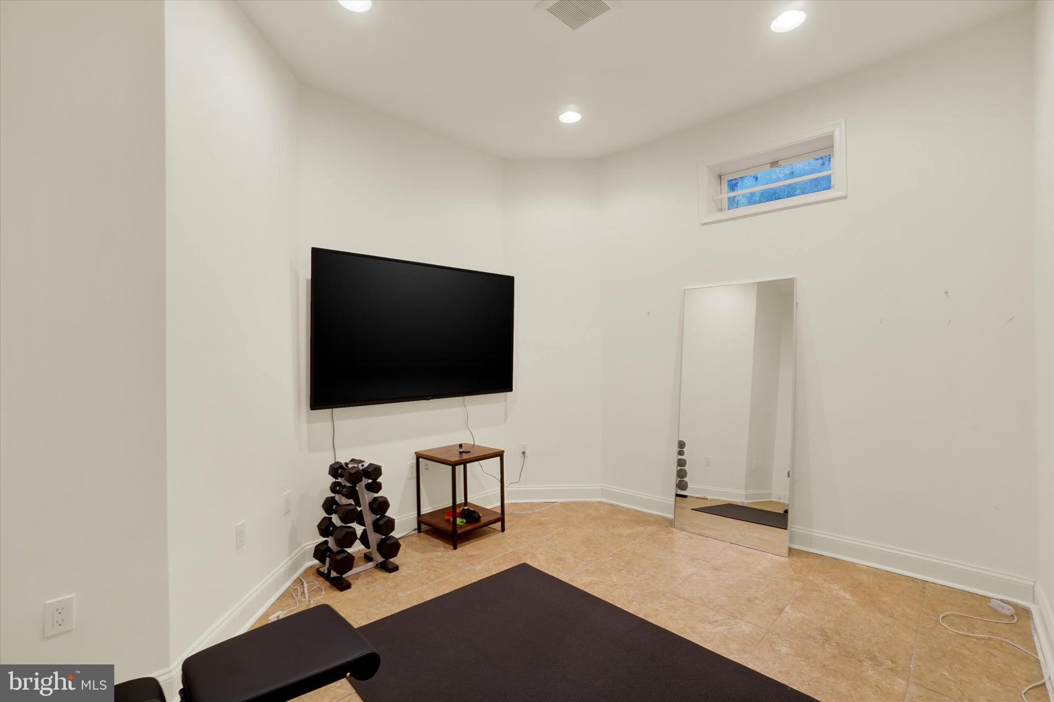 SOUTHWYND - Residential