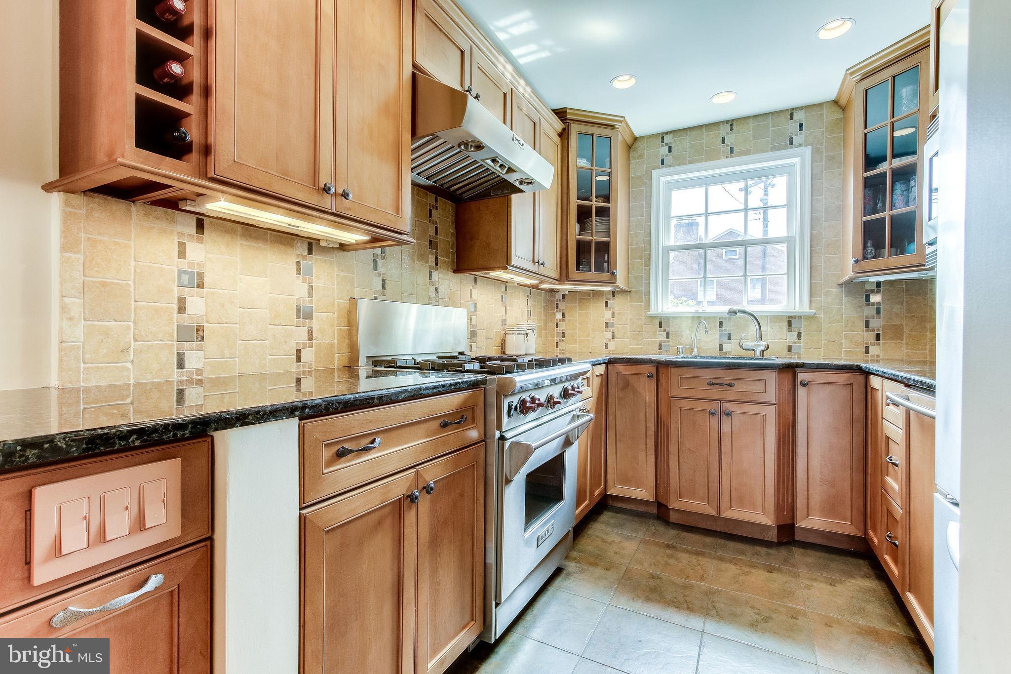 YATES GARDENS - Residential