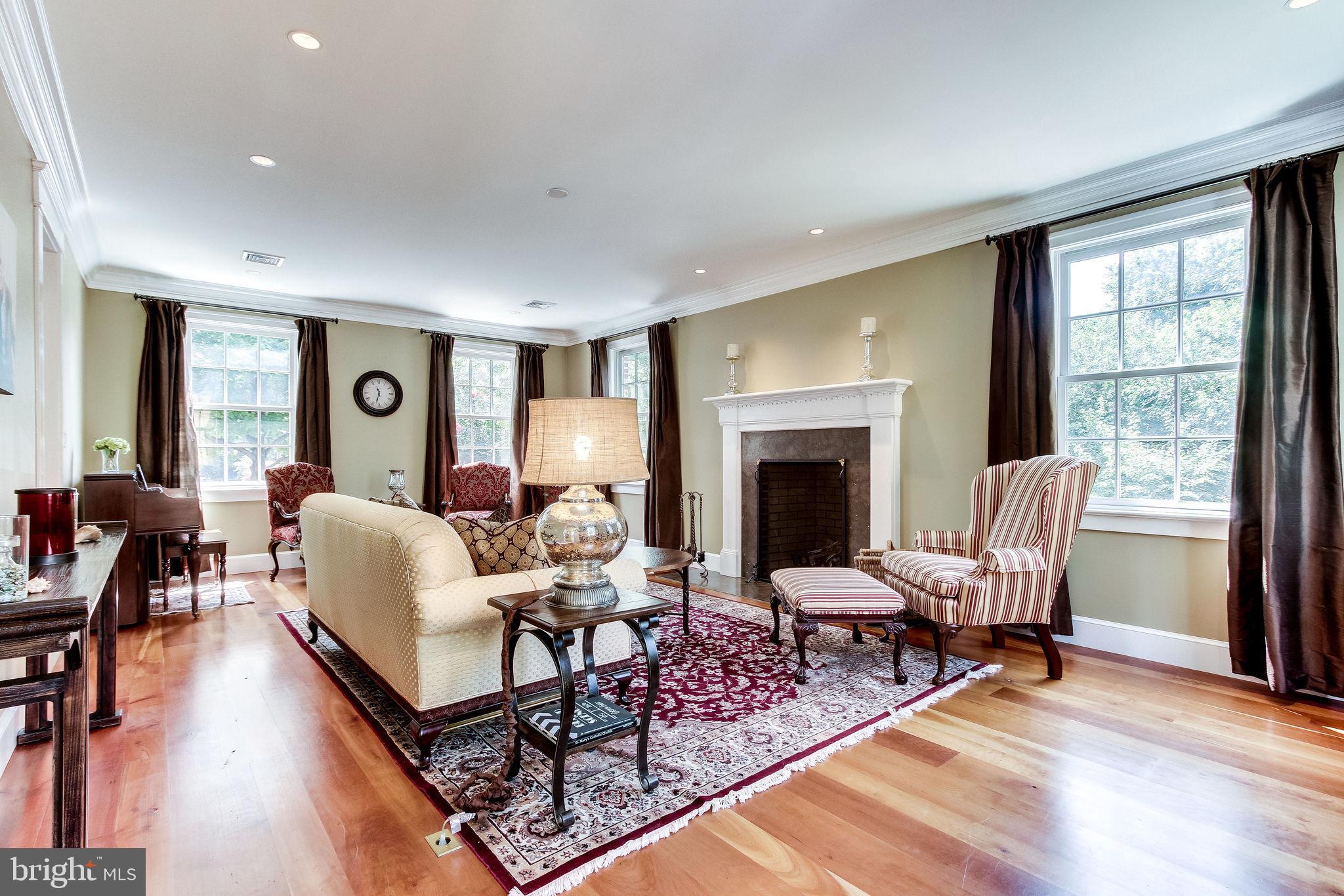 YATES GARDENS - Residential