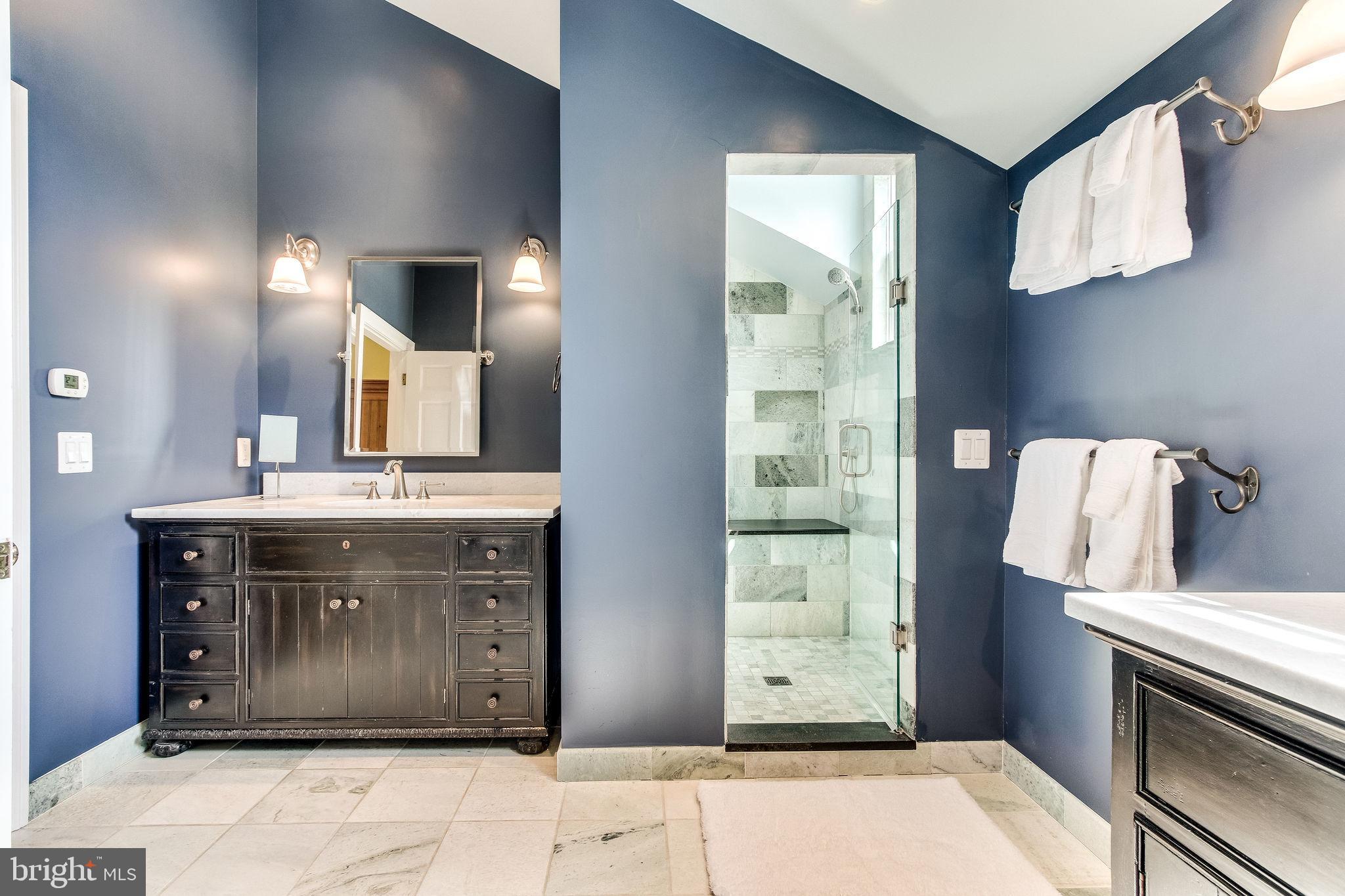 YATES GARDENS - Residential