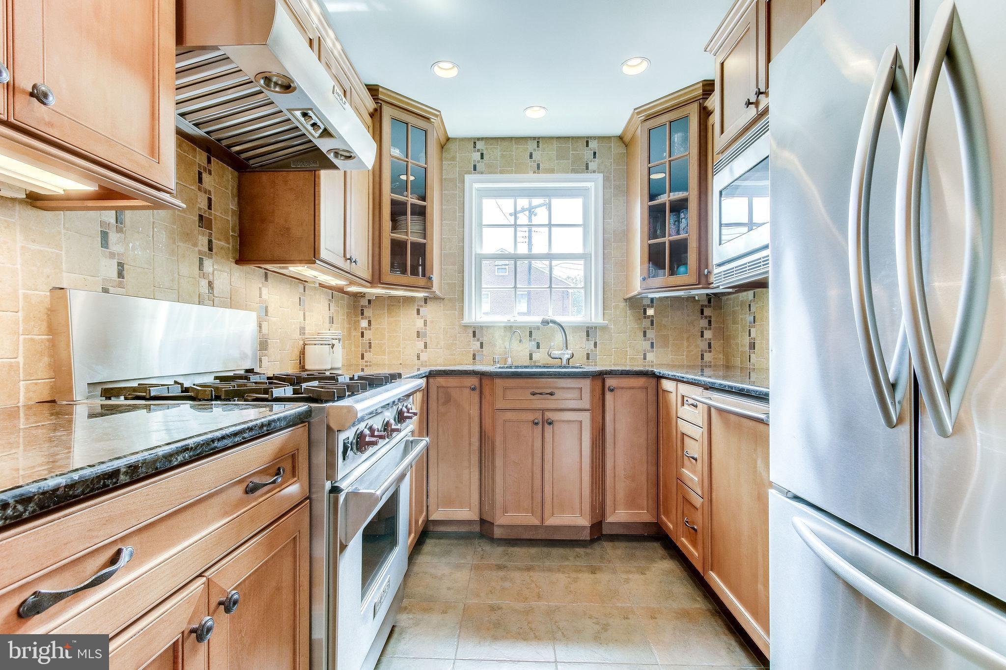 YATES GARDENS - Residential