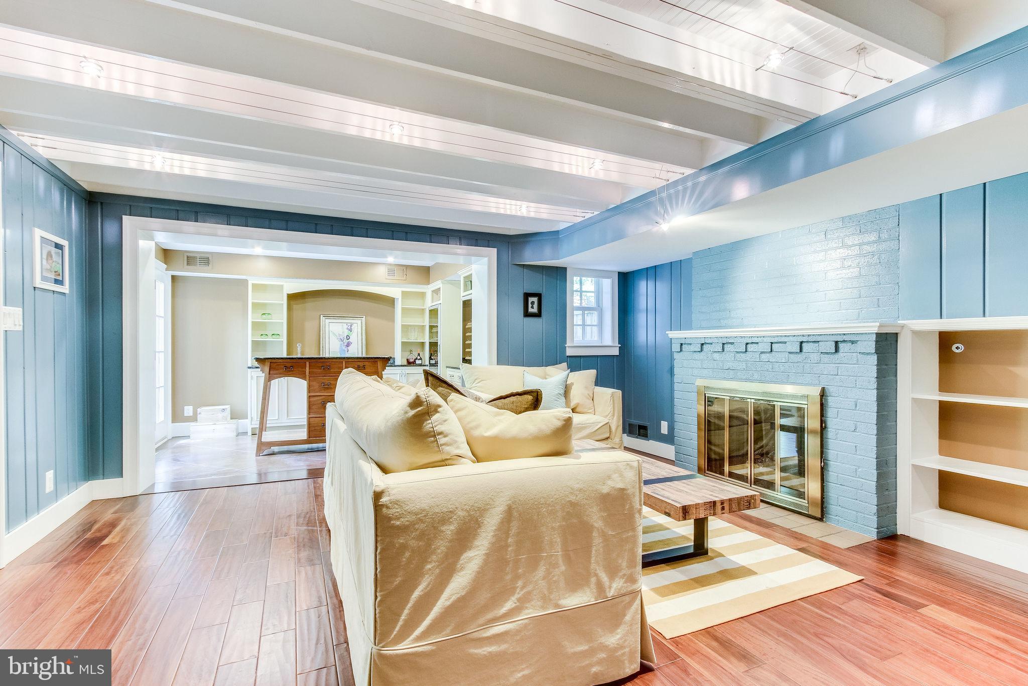 YATES GARDENS - Residential