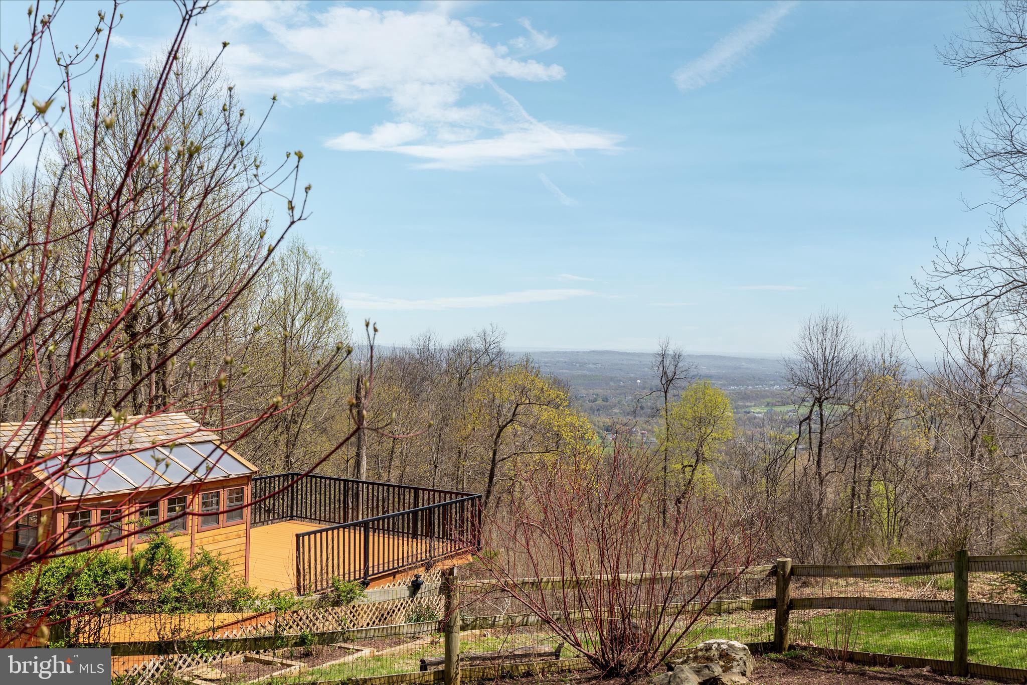 SKYLINE ORCHARDS - Residential