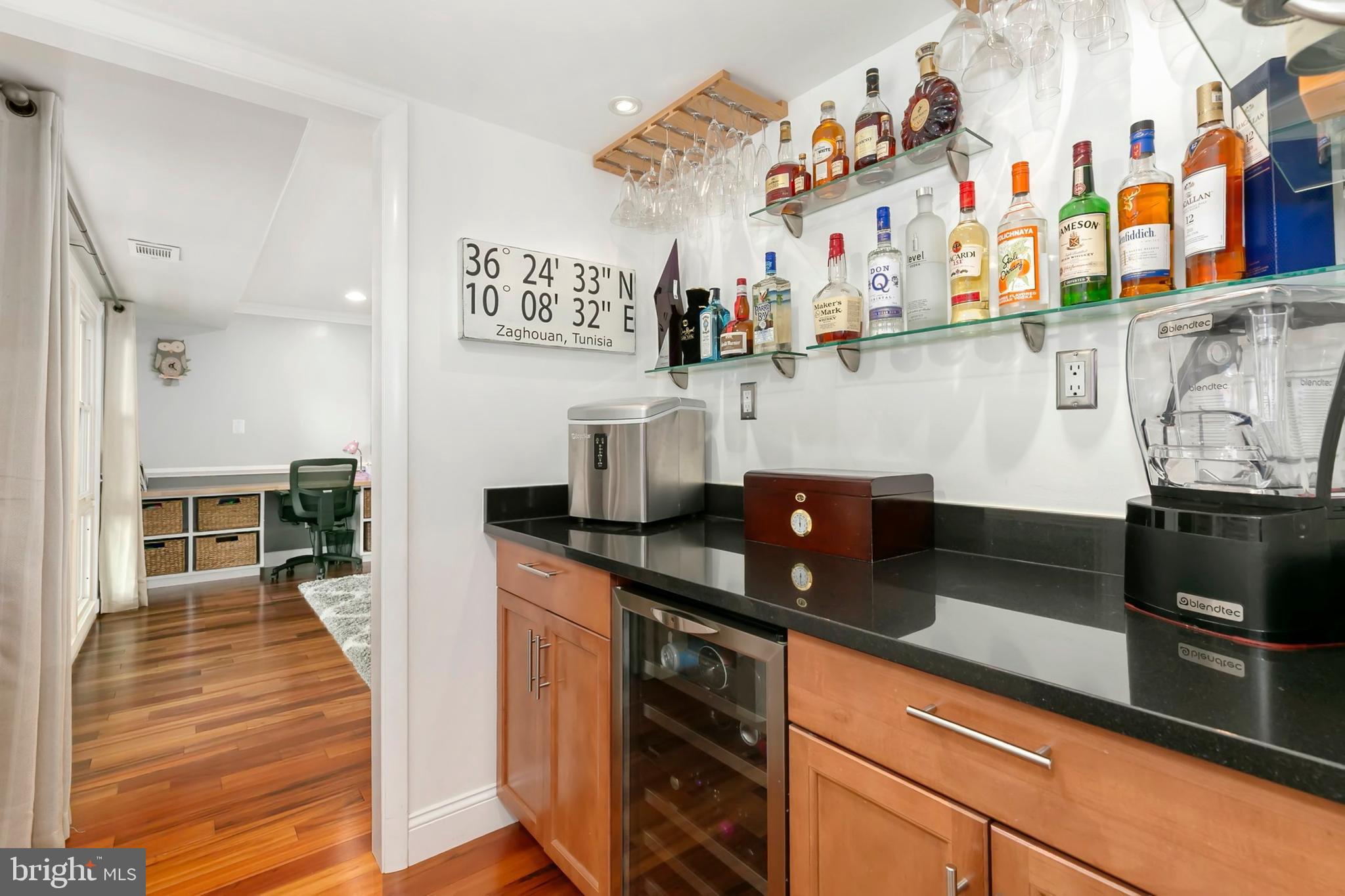 ROCK CREEK MANOR - Residential