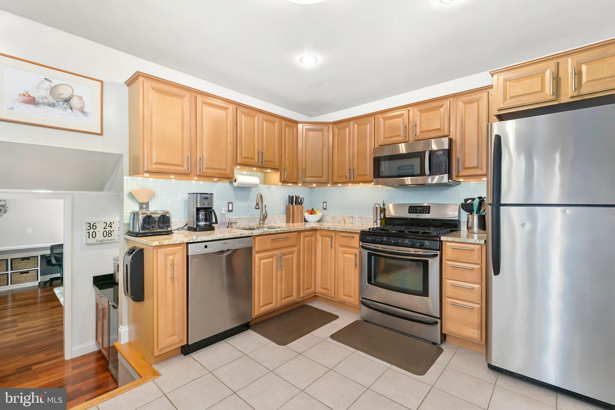 ROCK CREEK MANOR - Residential