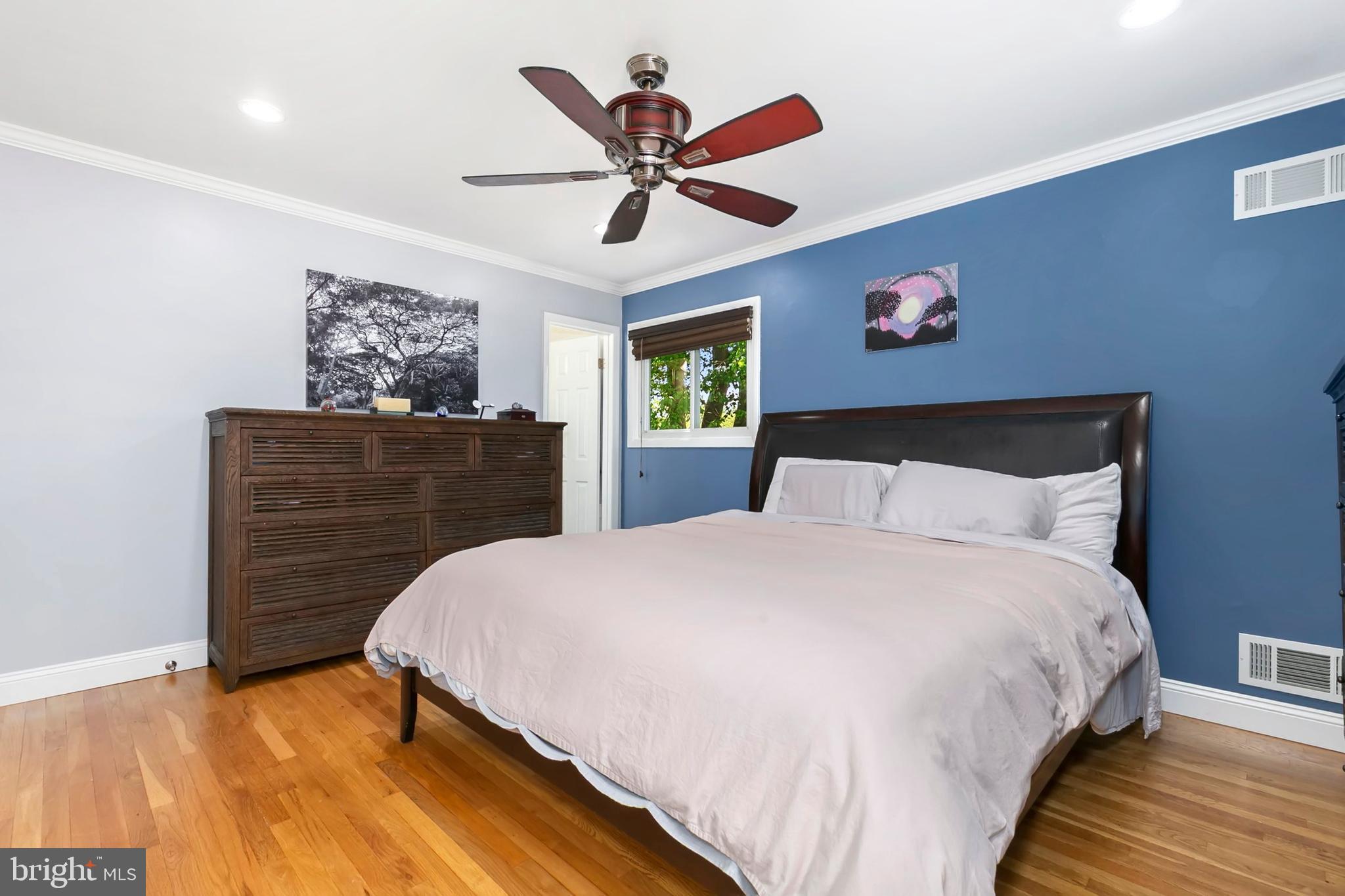 ROCK CREEK MANOR - Residential