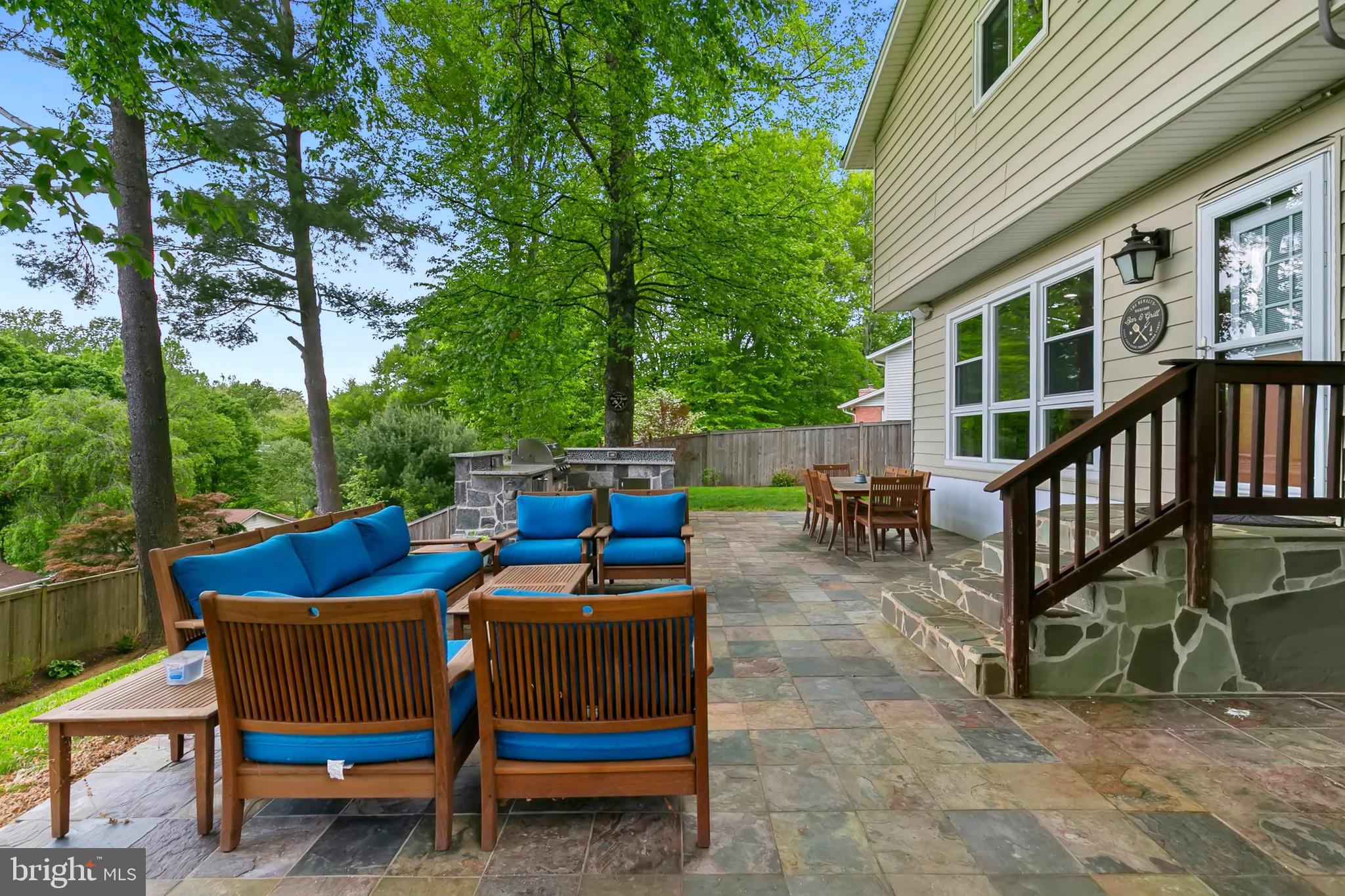 ROCK CREEK MANOR - Residential